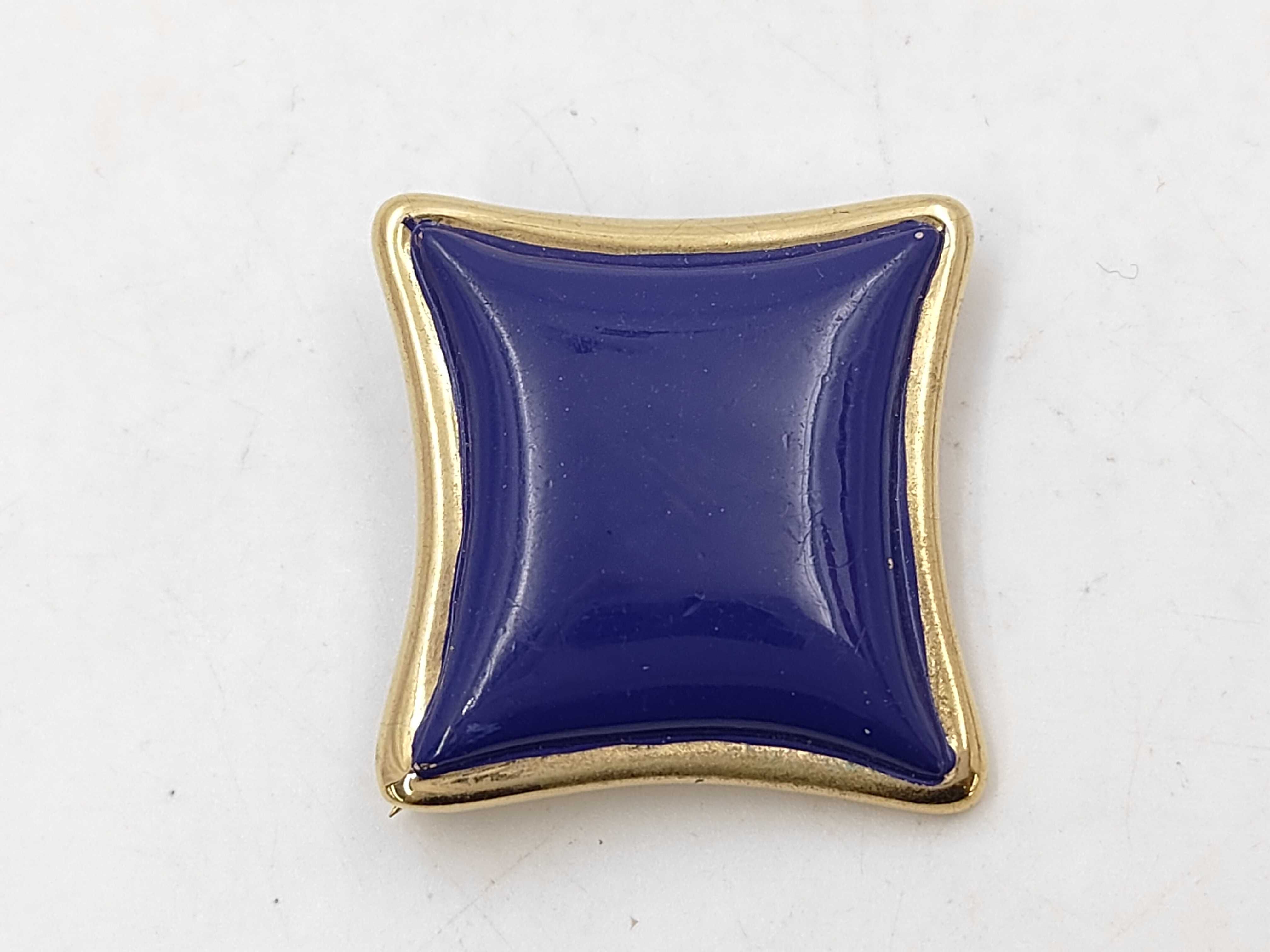 colored stone brooch