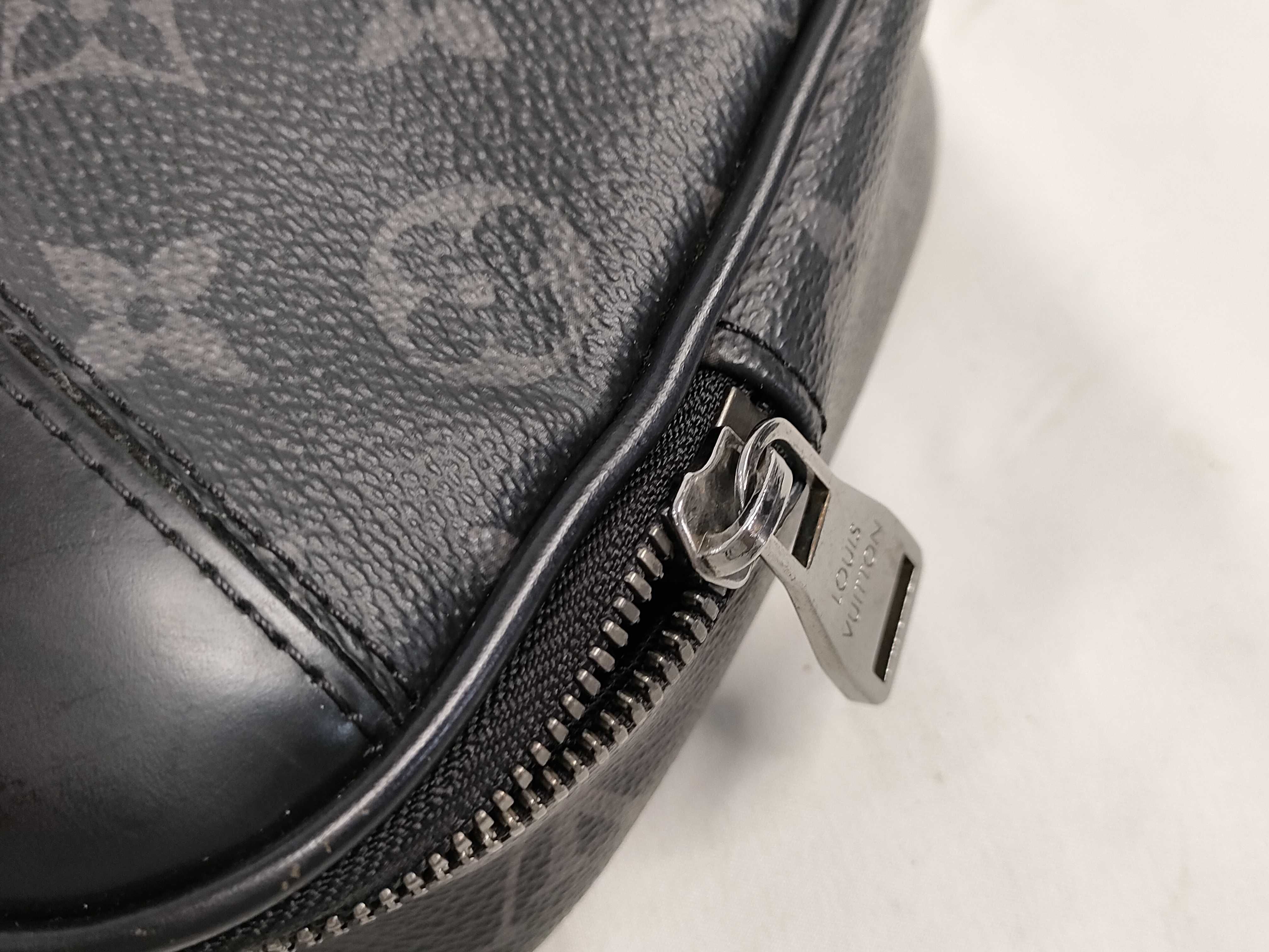 Bumbag Monogram Eclipse M42906 MB3797 Handbag — view 13