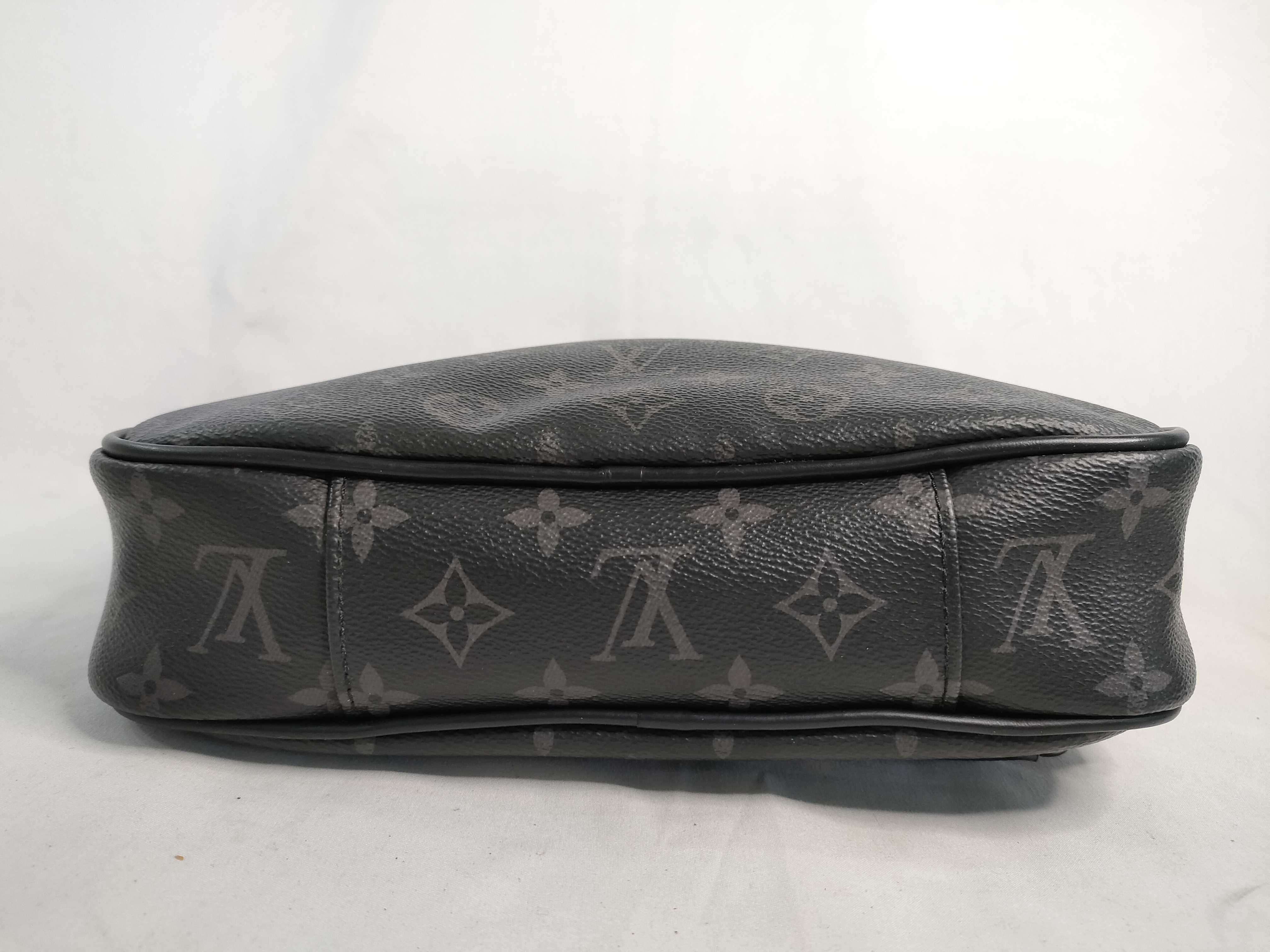 Bumbag Monogram Eclipse M42906 MB3797 Handbag — view 7
