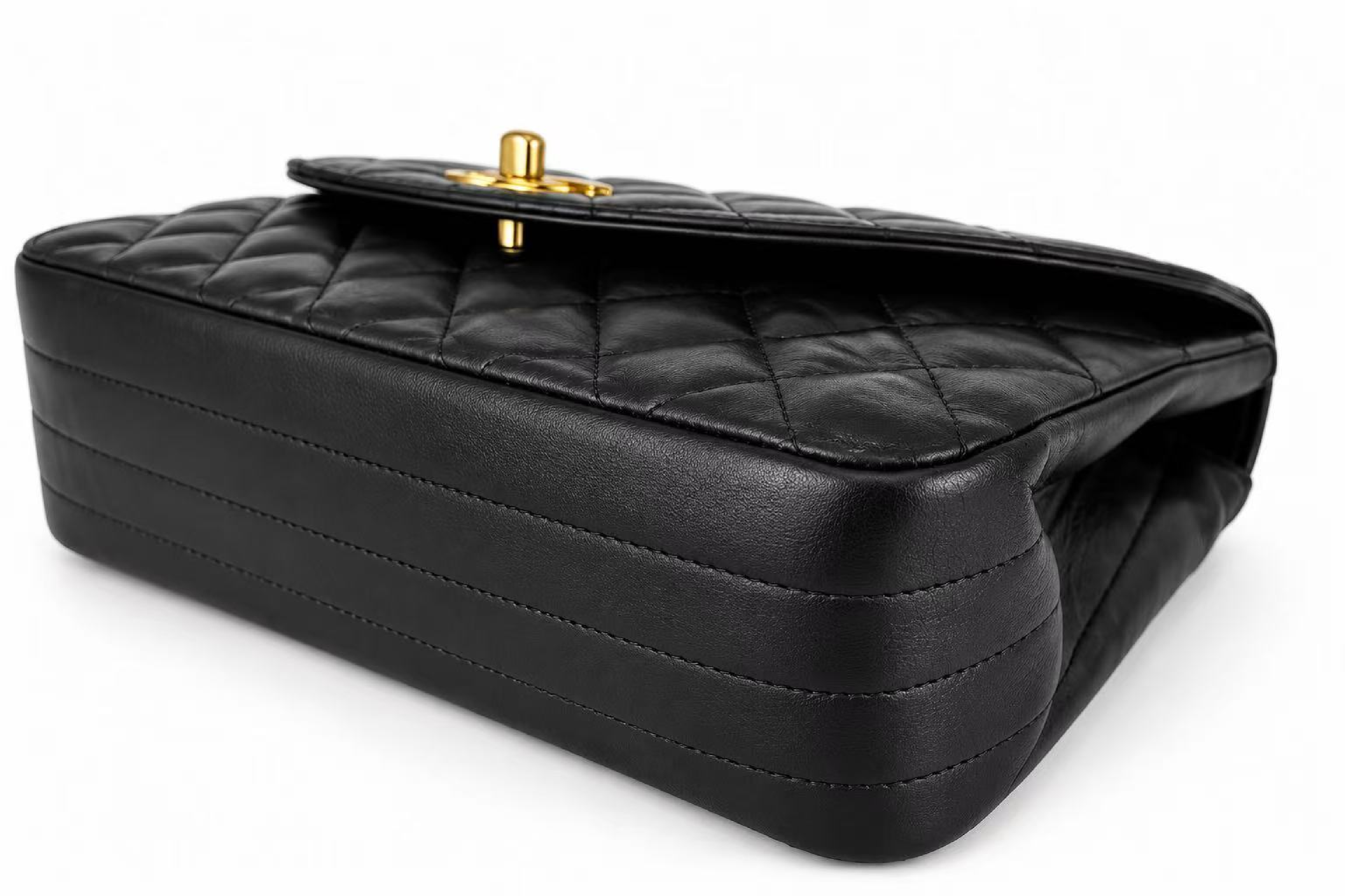 Chain Shoulder Bag — view 9