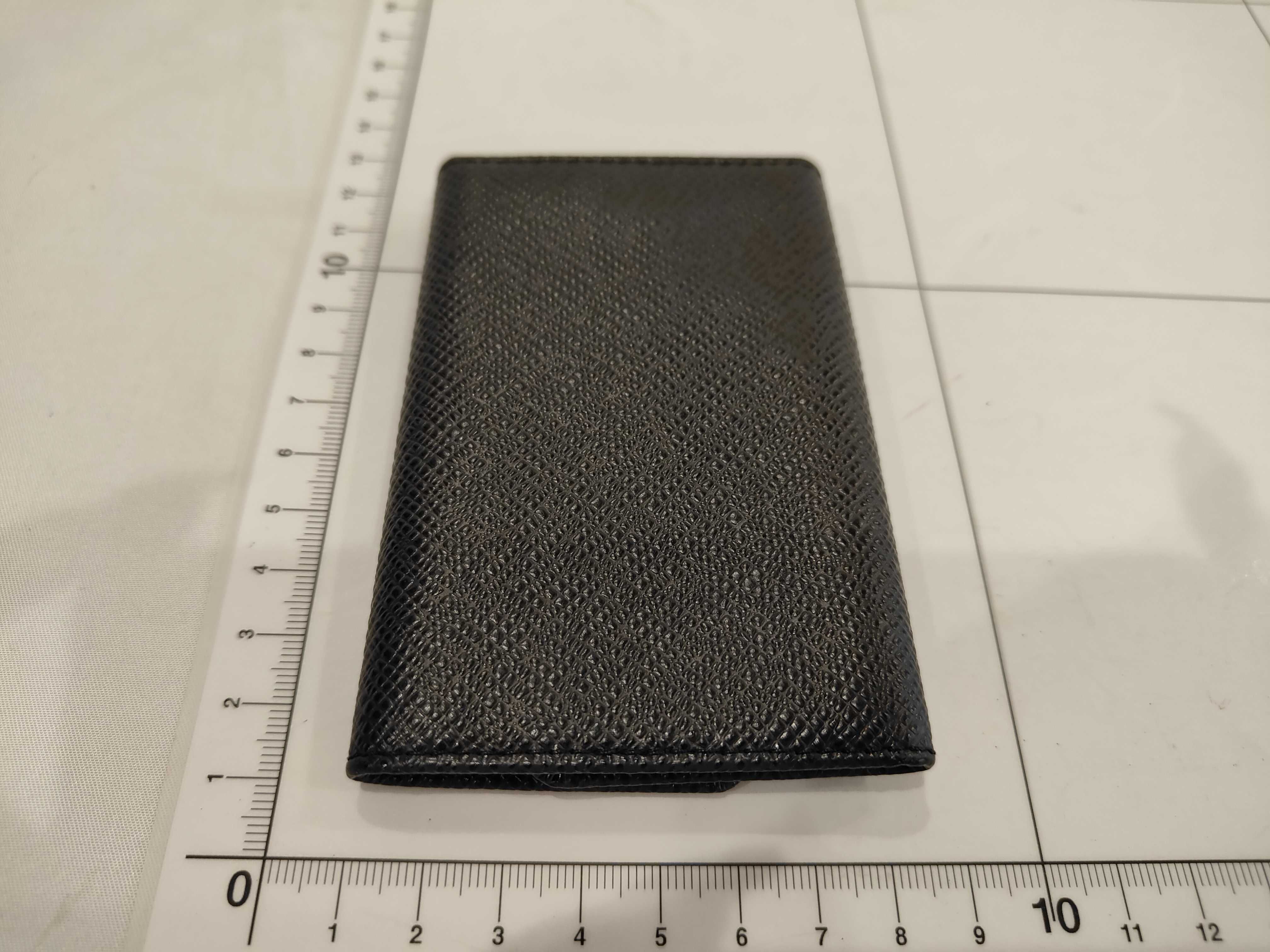 Taiga Multicles 6 Key Case — view 2