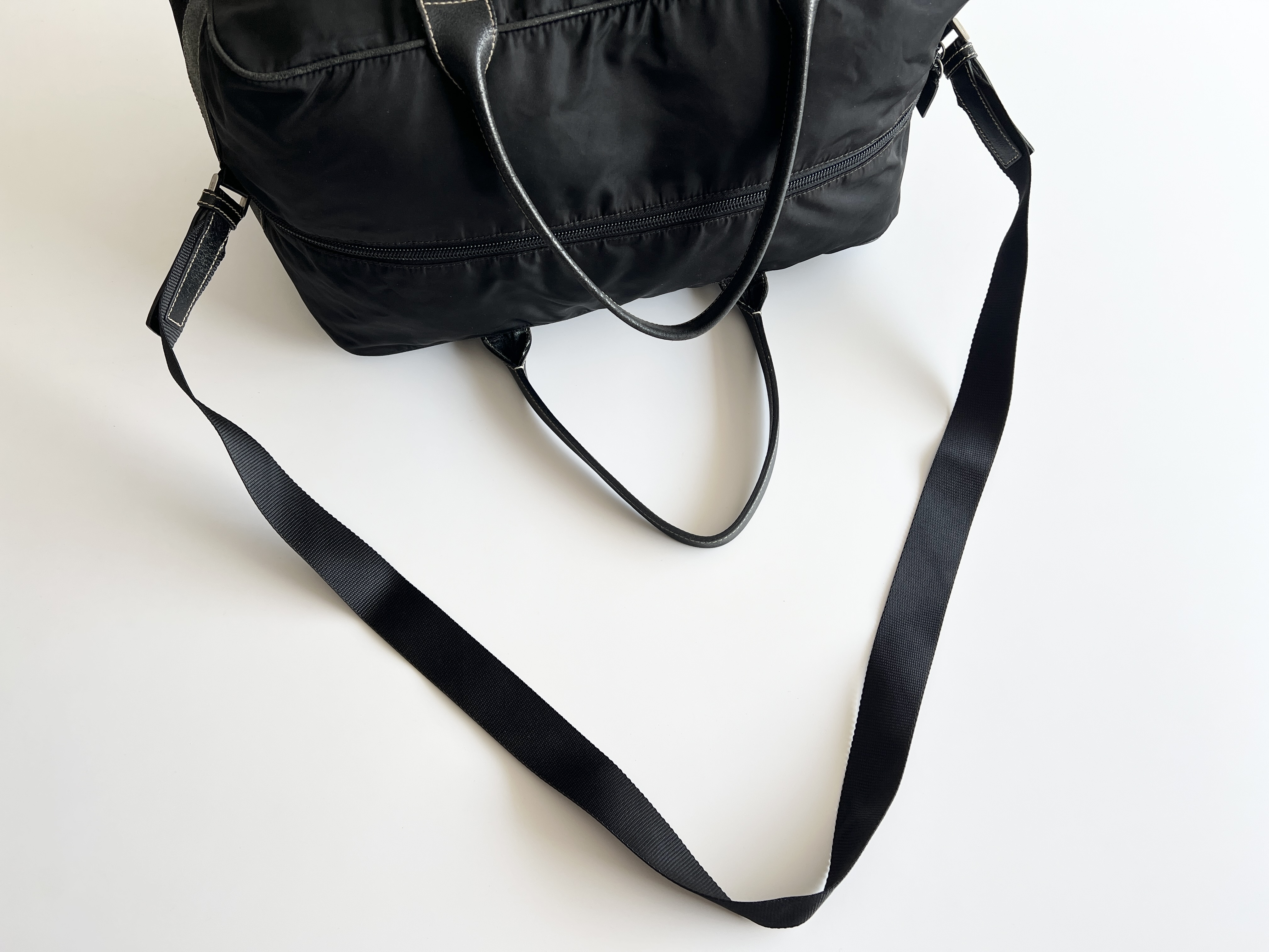 Saffiano Leather Nylon Triangle Logo 2-Way Boston Bag Handbag Shoulder Bag — view 3