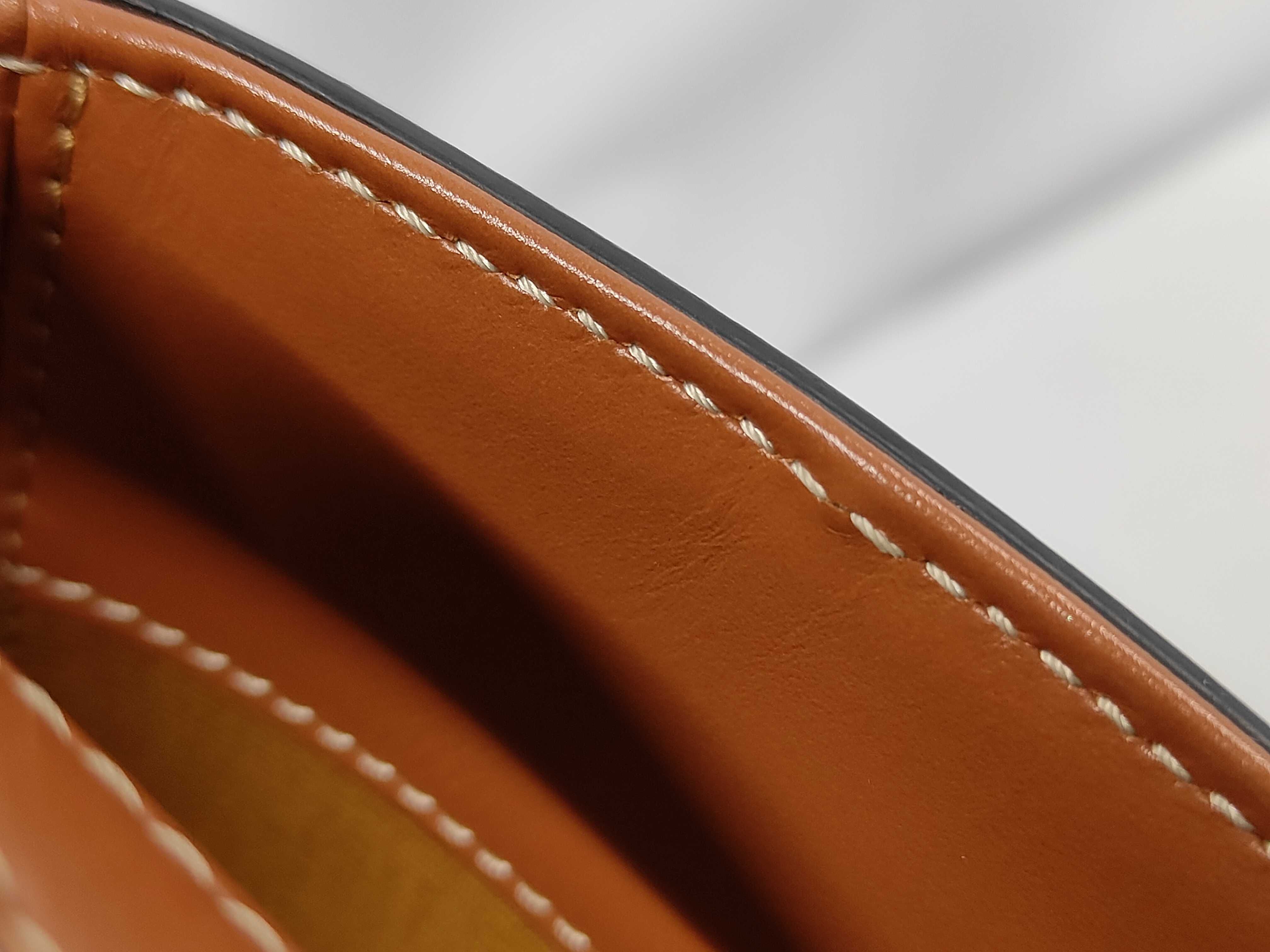 Cuir Triomphe Tan Shoulder Bag — view 10