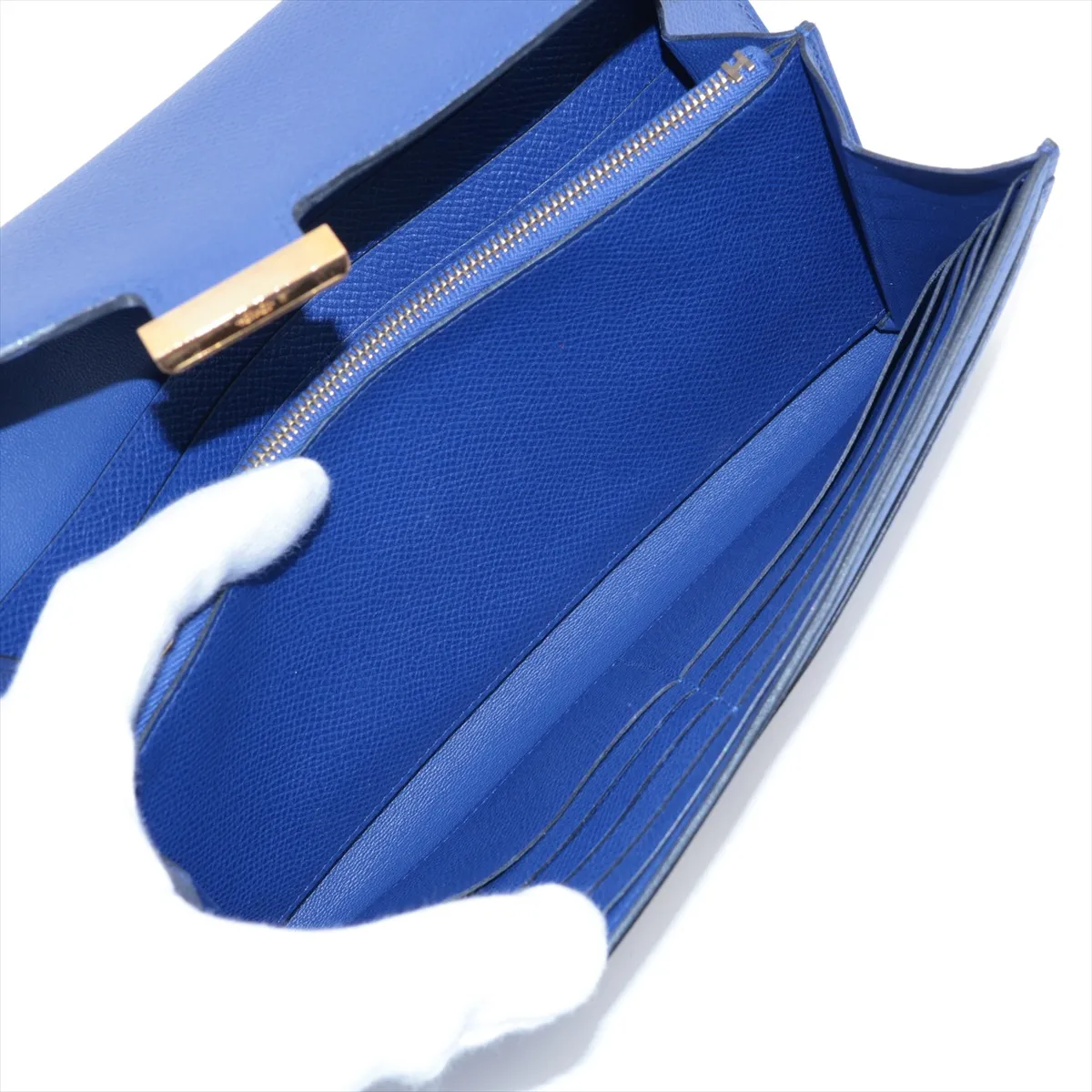 Constance Long Wallet, Veau Epsom Leather, Blue, Gold Hardware, A: 2017 — view 7