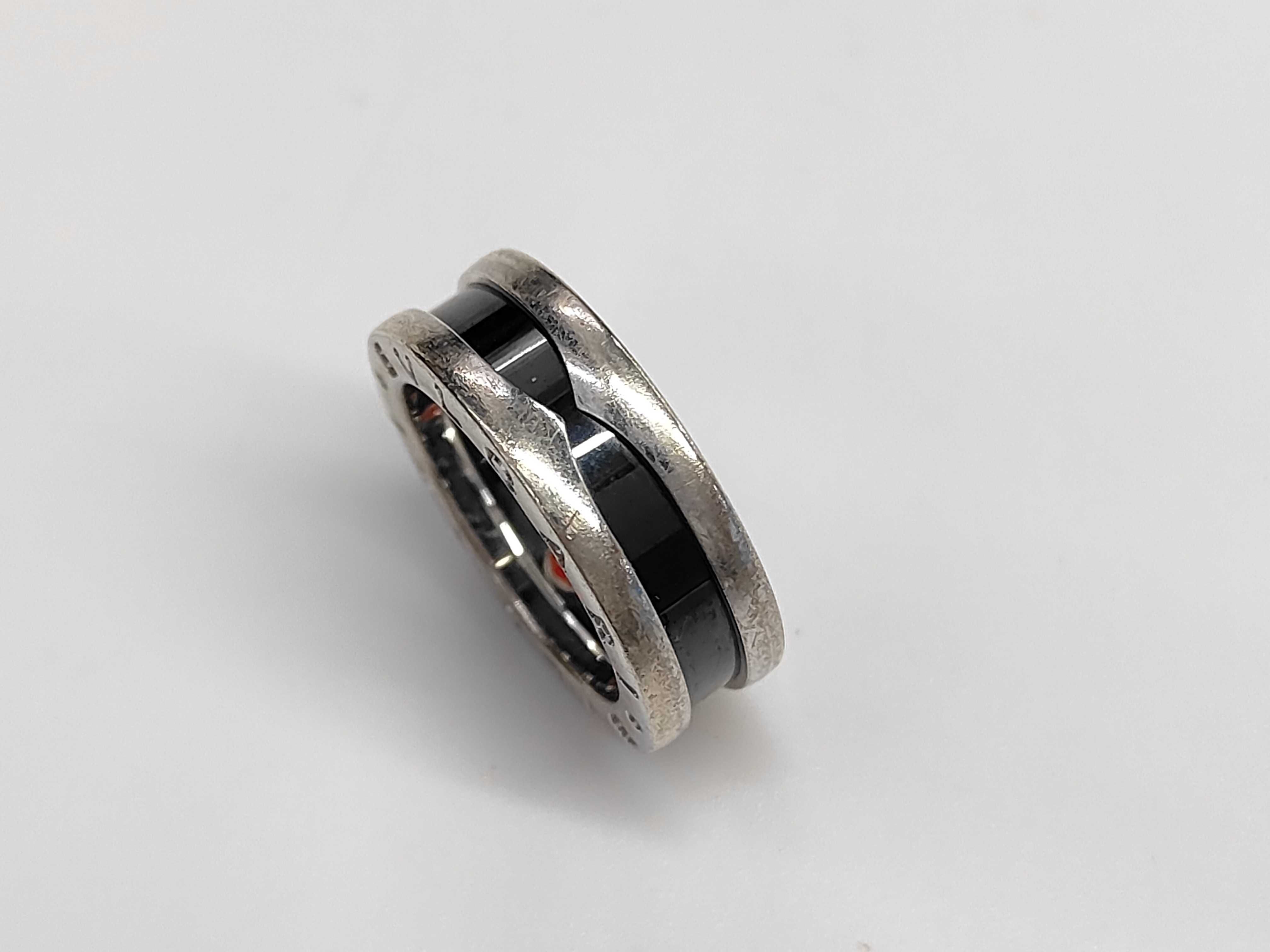 Save the Children Ring — view 3