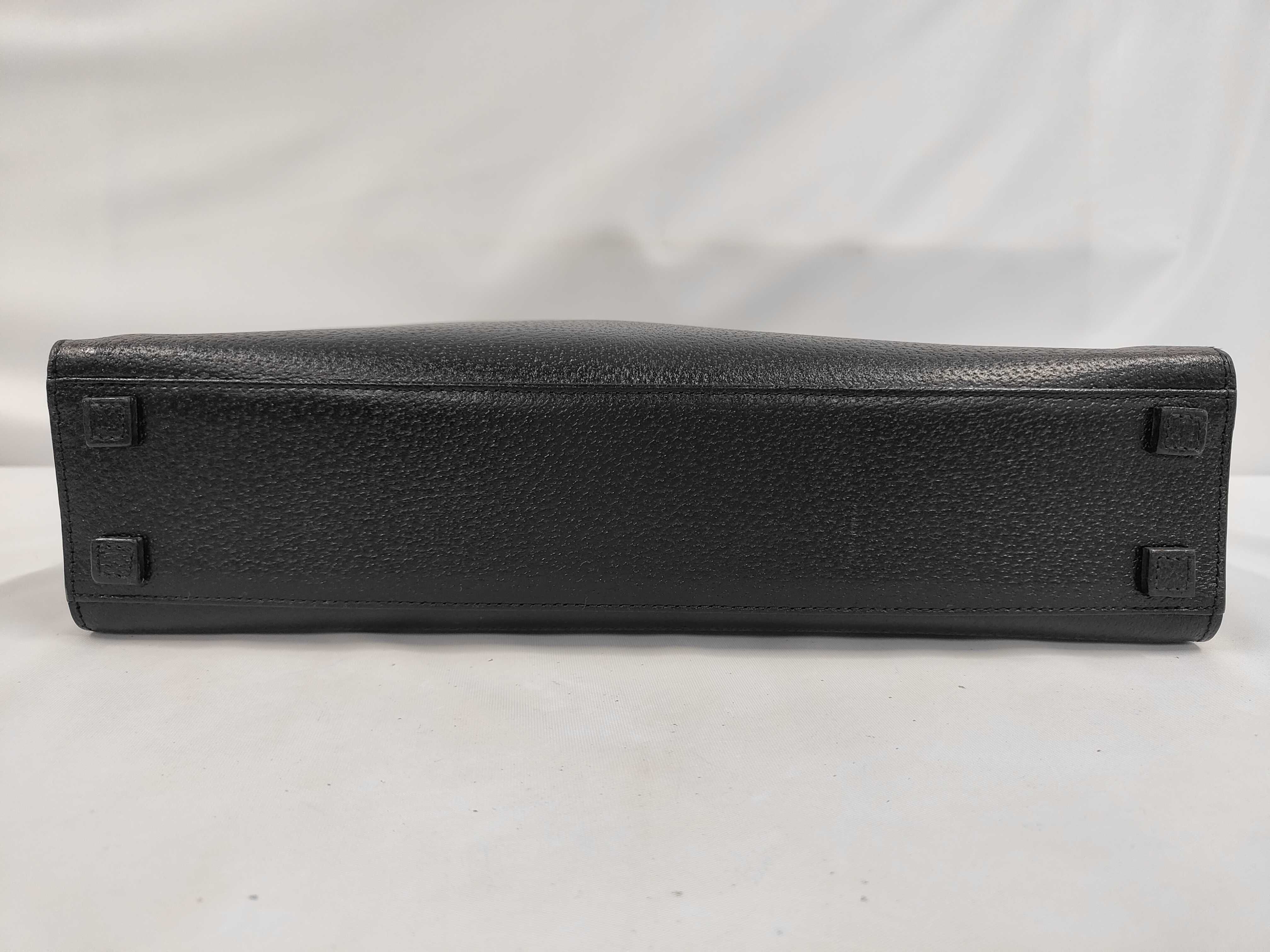 handbag — view 3