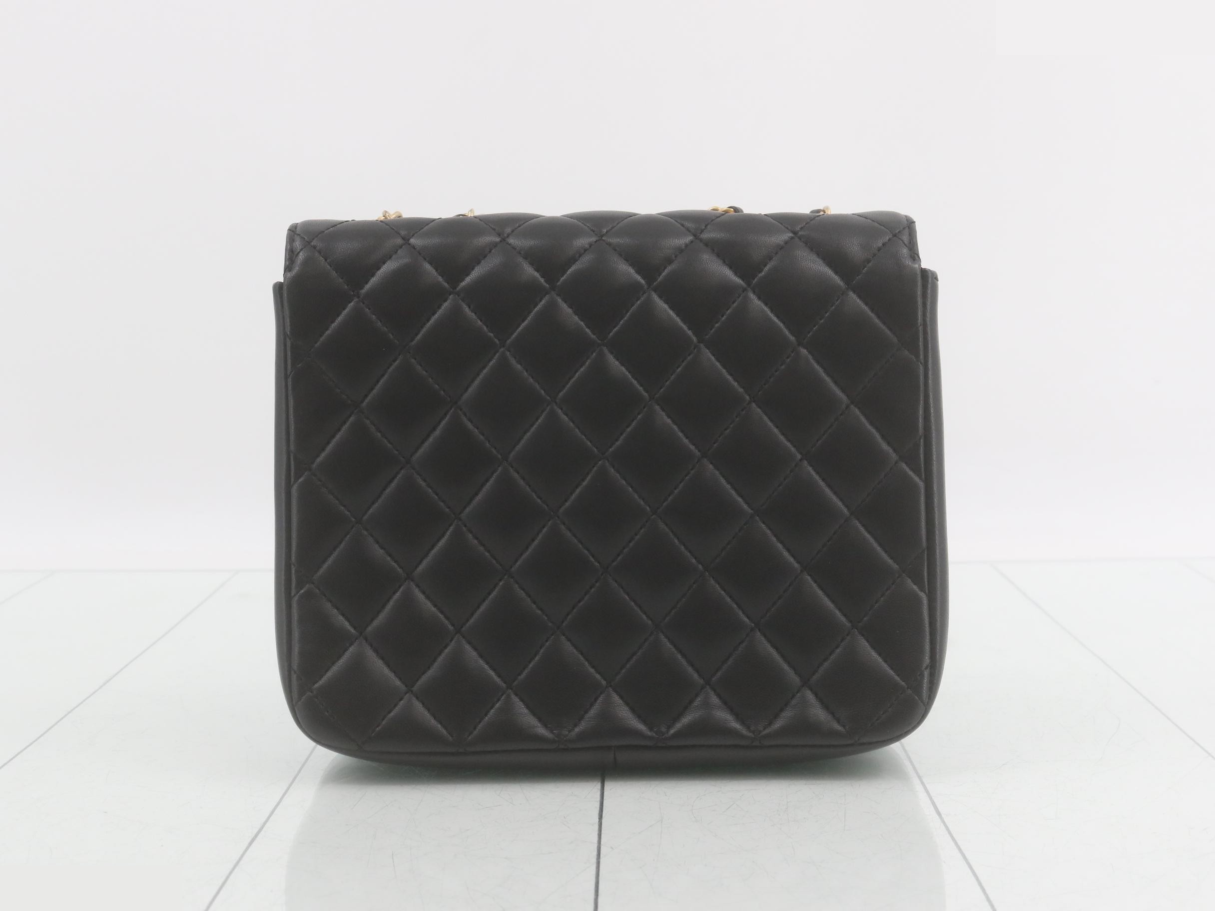 Matelassé Lambskin Chain Shoulder Bag - Black — view 2