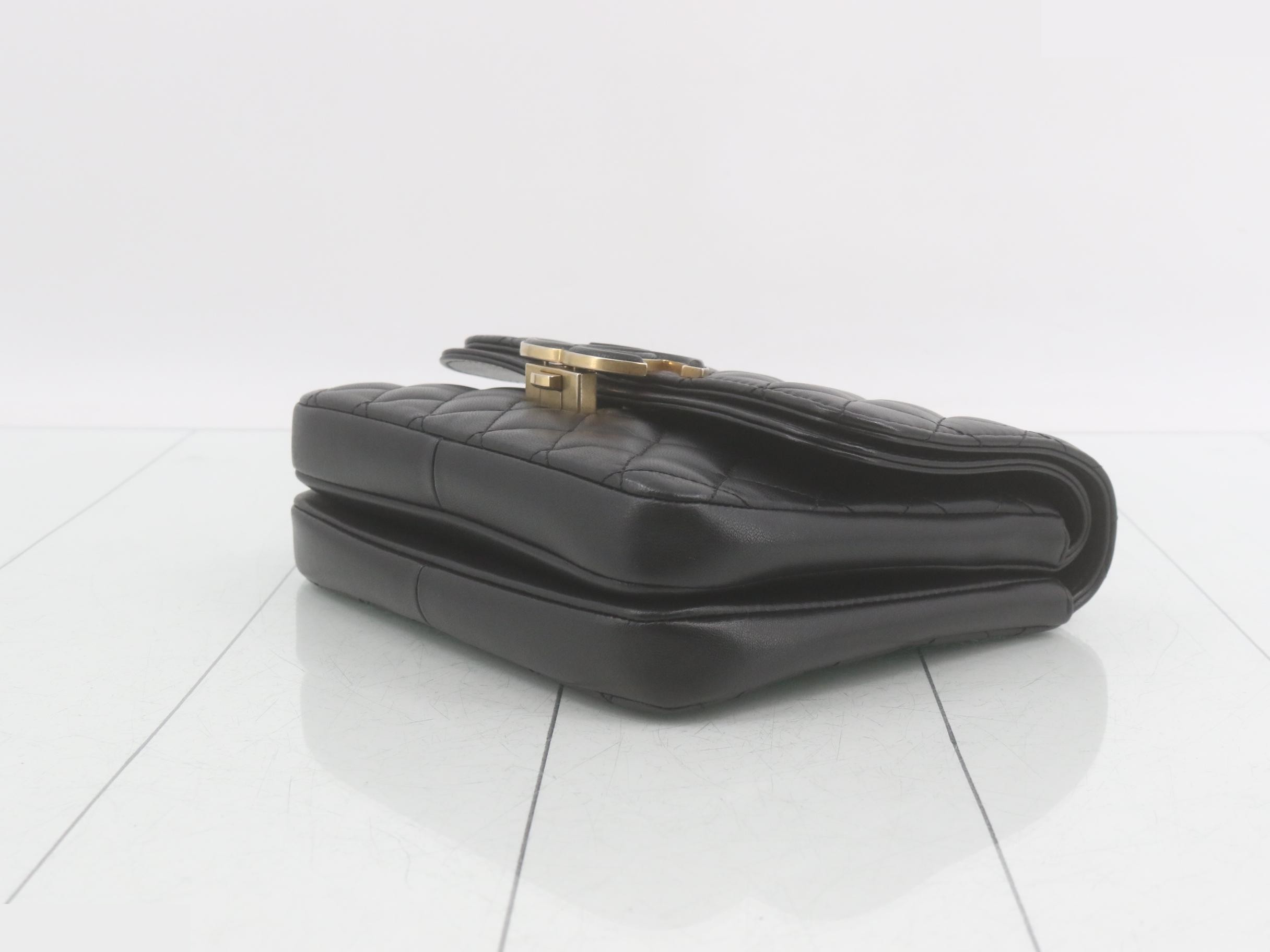 Matelassé Lambskin Chain Shoulder Bag - Black — view 6