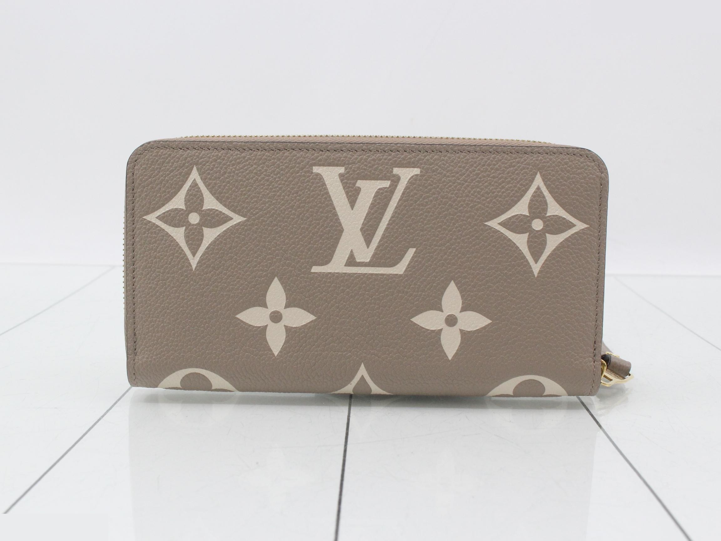 Zippy Wallet, Unused, Two-Tone — view 2