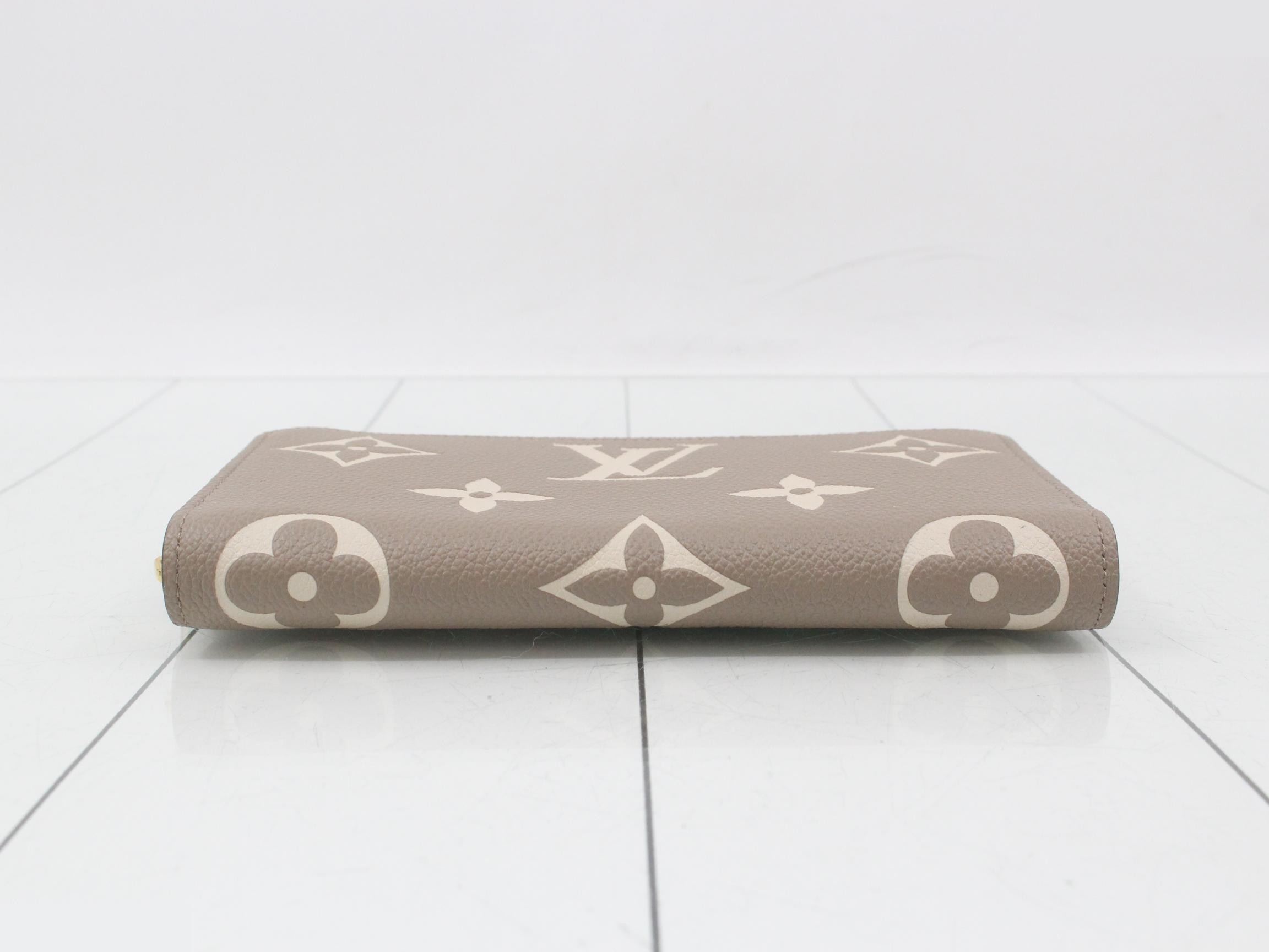 Zippy Wallet, Unused, Two-Tone — view 3