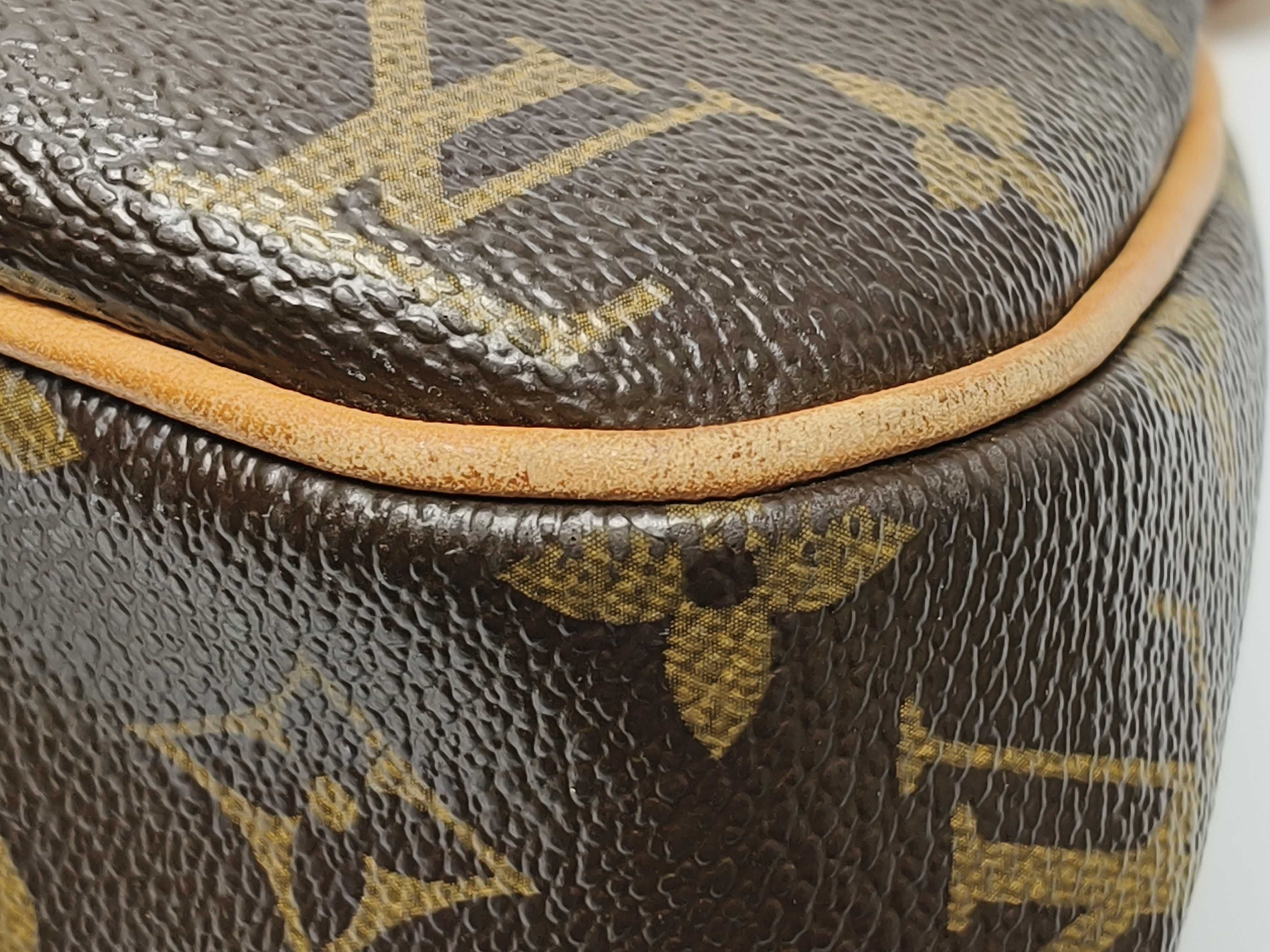 Monogram Batignolles Horizontal M51154 DU5007 Tote Bag — view 6