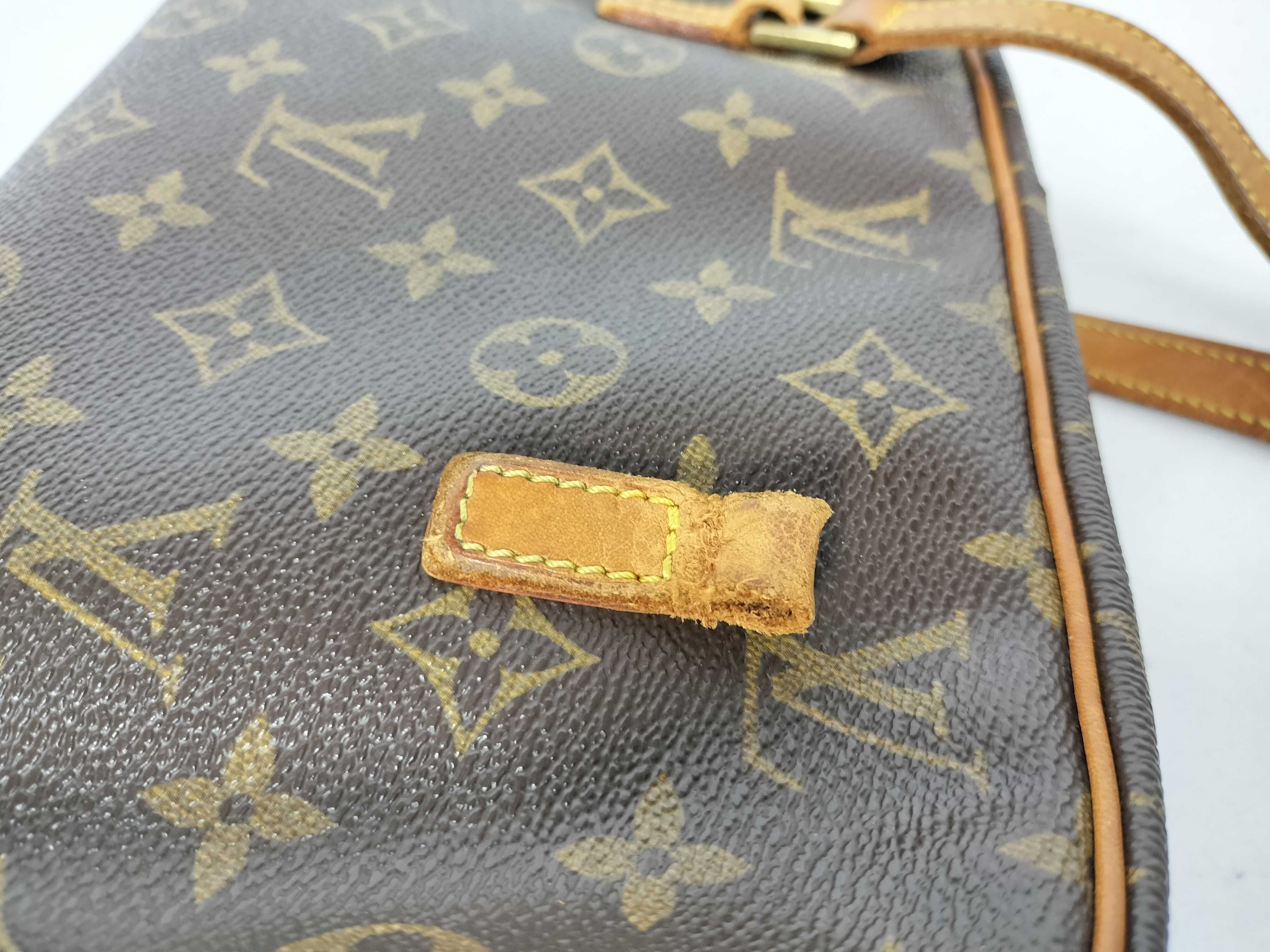 Monogram Louis Vuitton Monogram Cite MM Shoulder Bag M51182 Brown Handbag — view 5