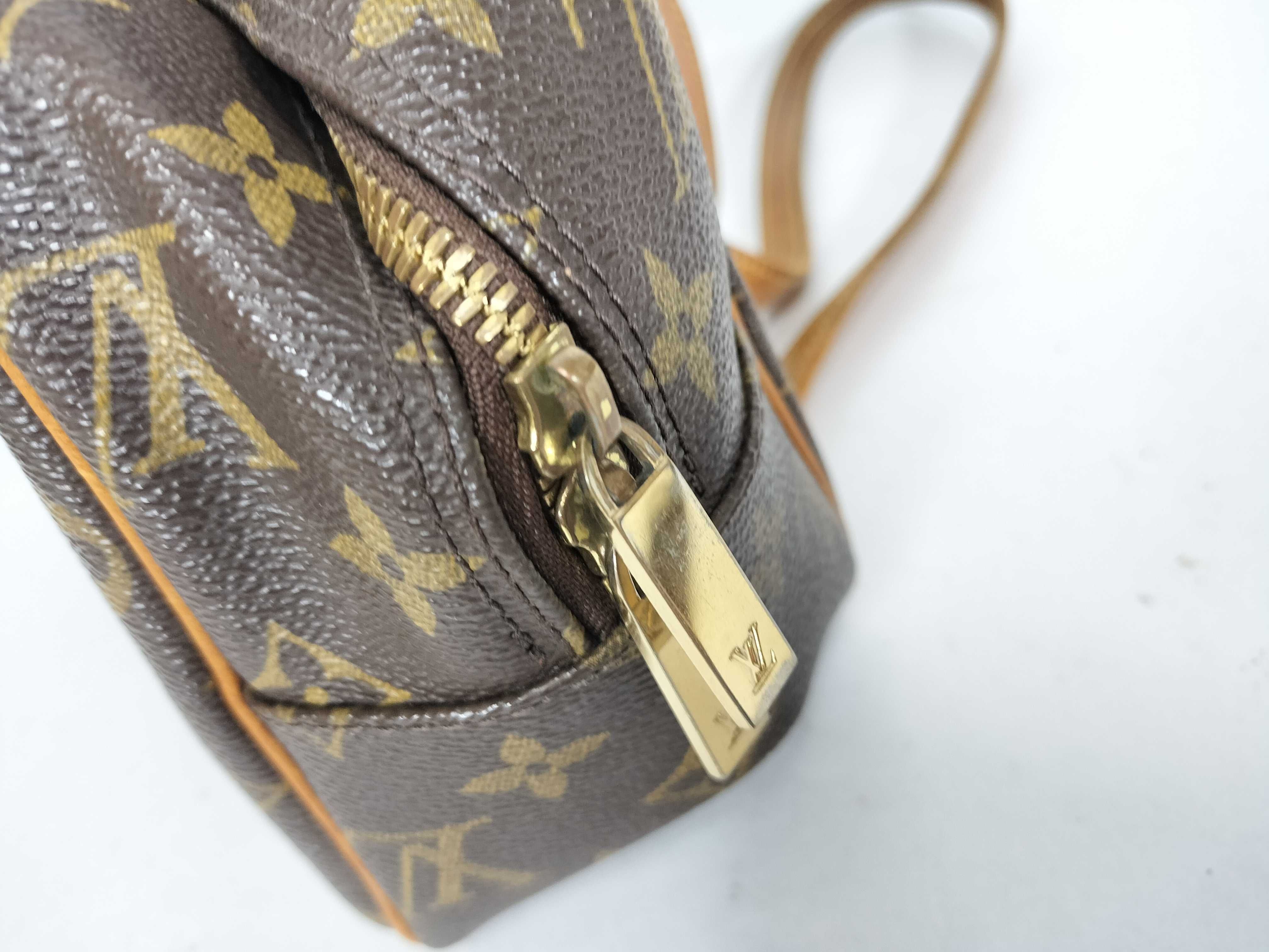 Monogram Louis Vuitton Monogram Cite MM Shoulder Bag M51182 Brown Handbag — view 8