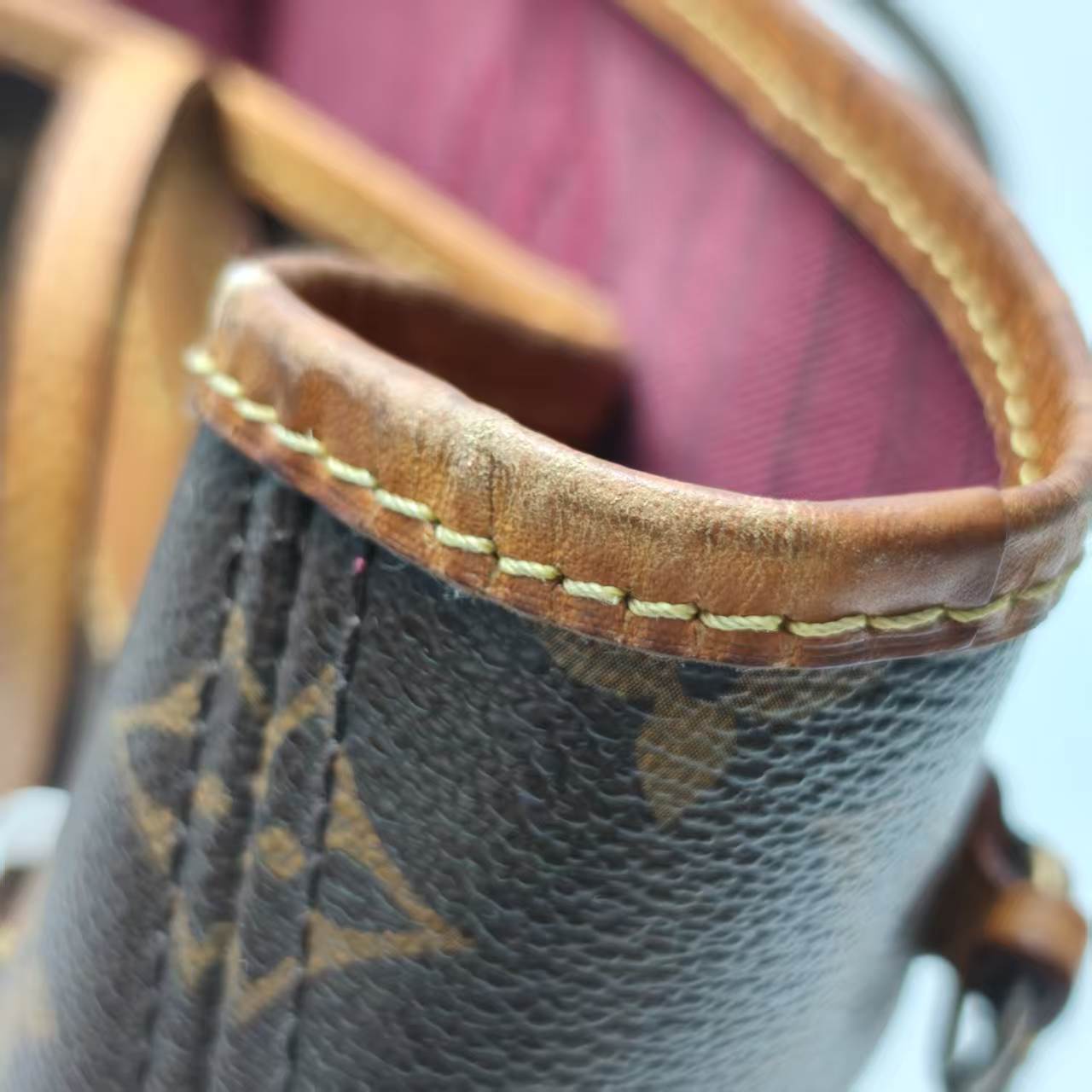【*Shipped from: China*】LOUIS VUITTON PU Handbag — view 14