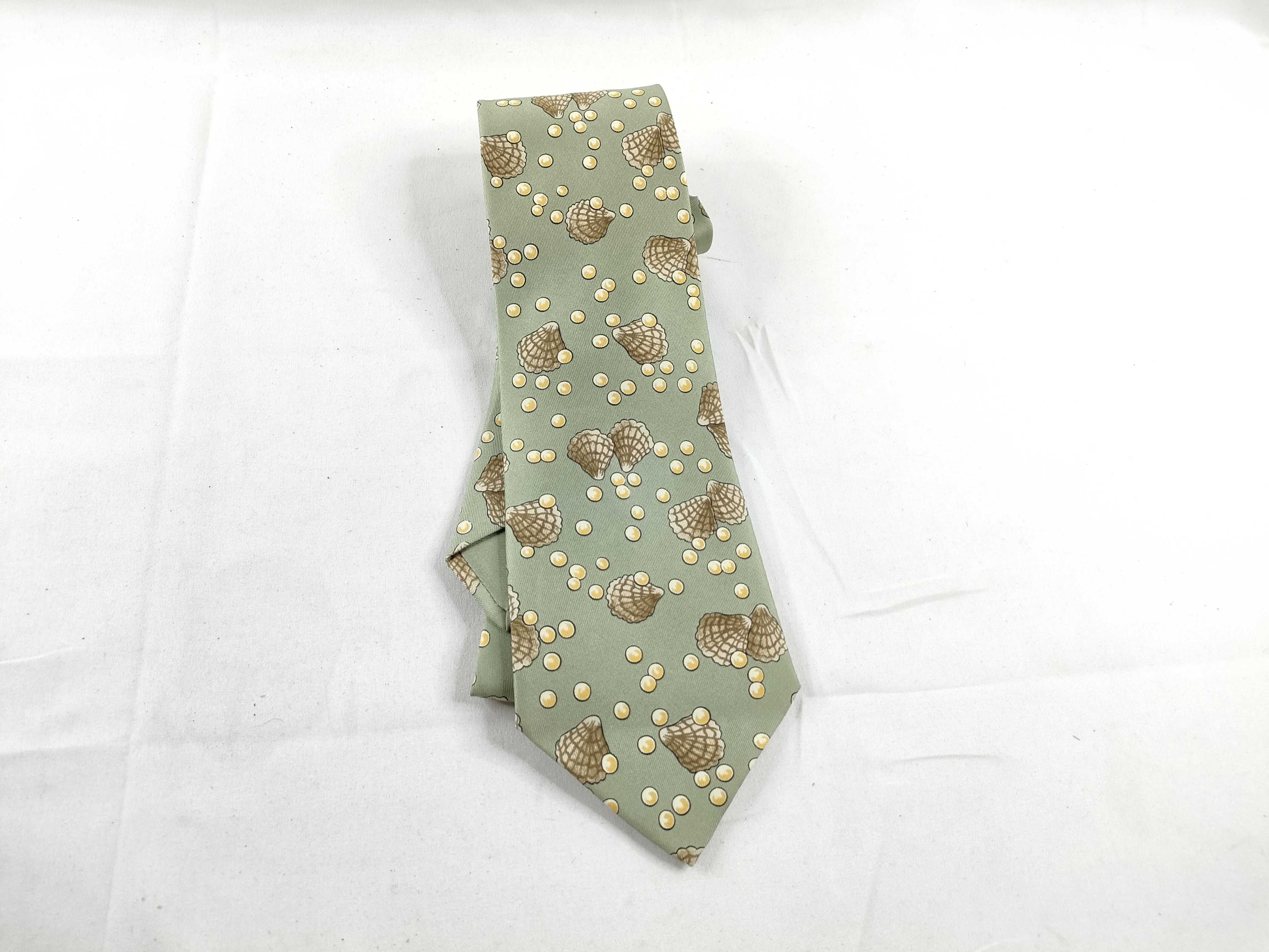 ties and other accessories