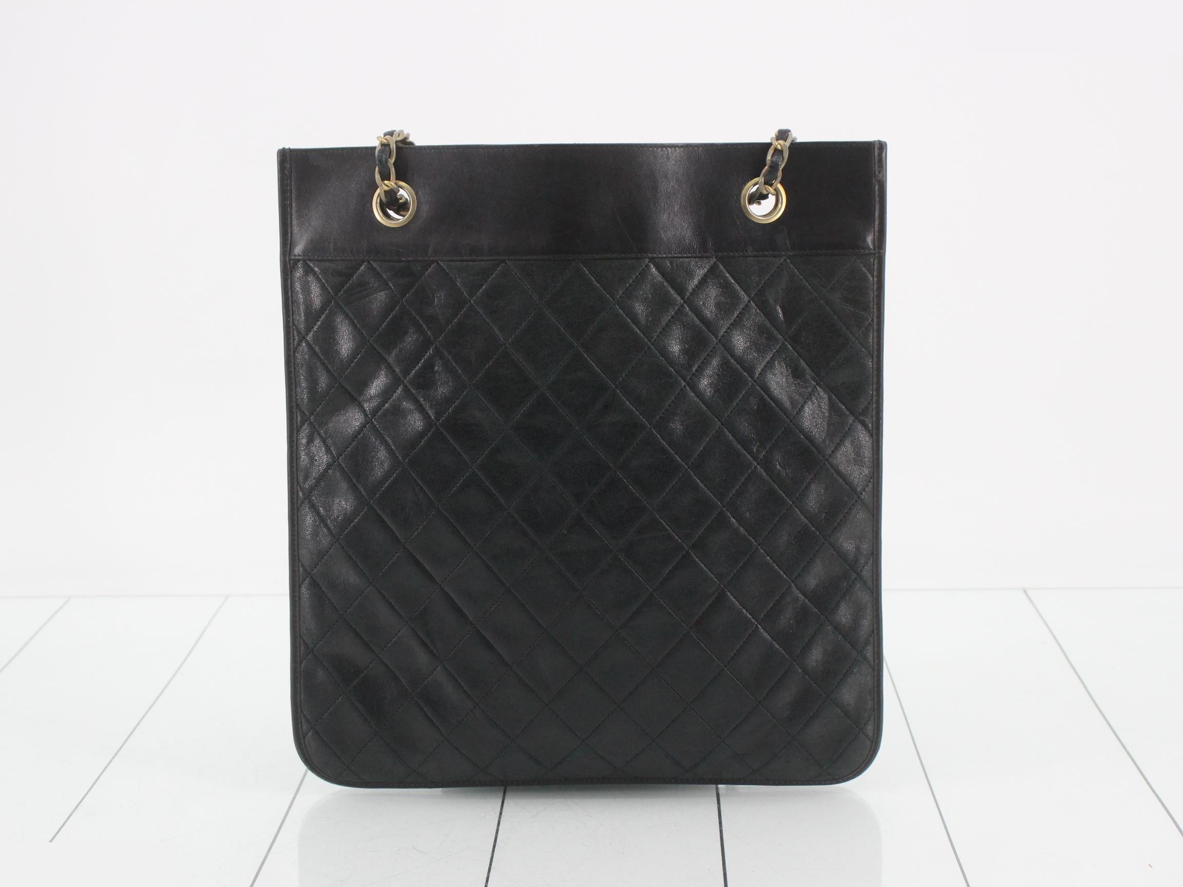 Matelassé Double Chain Tote Bag — view 2