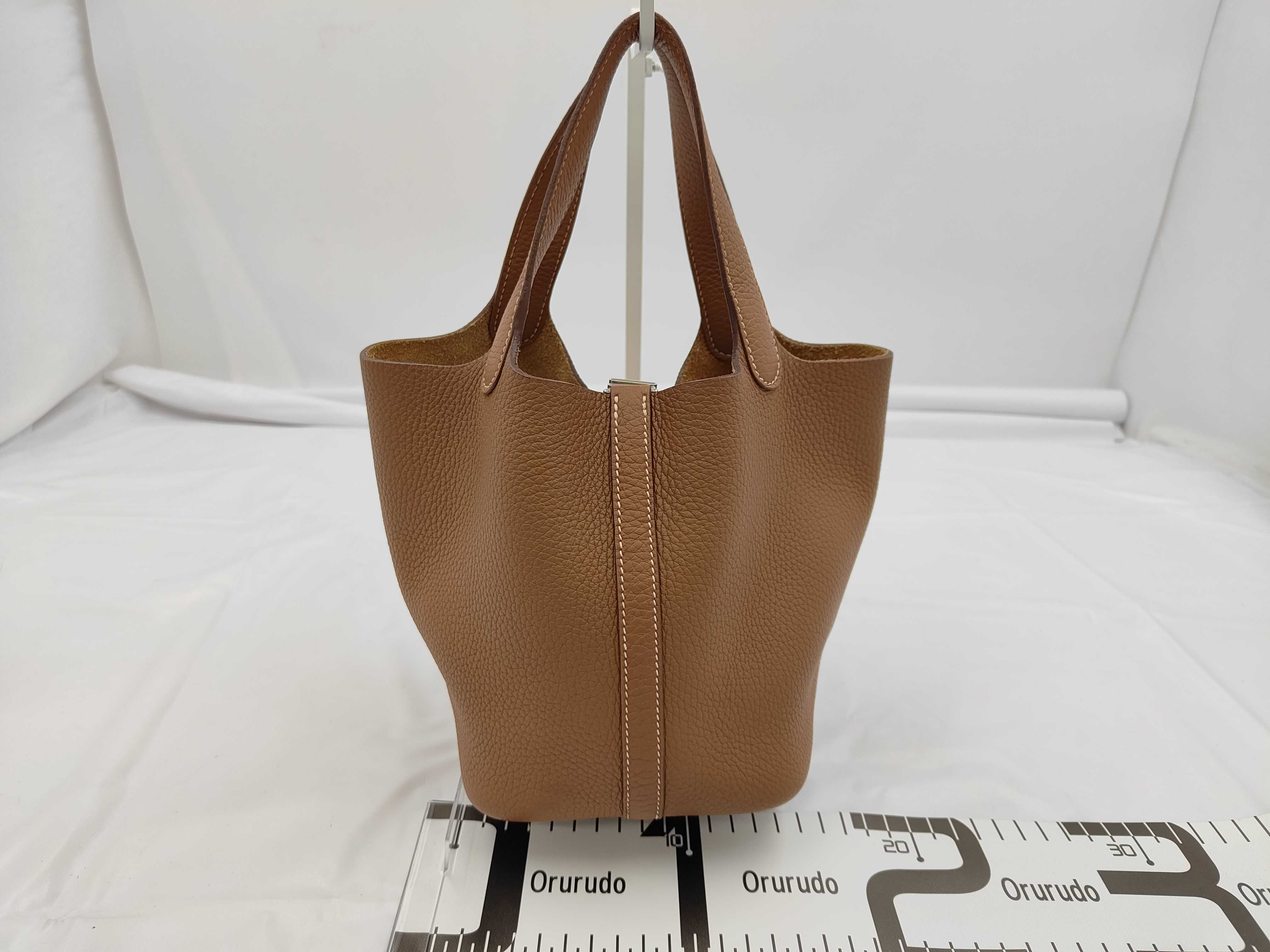 Picotin Lock 18 [Stamped] U Handbag — view 2