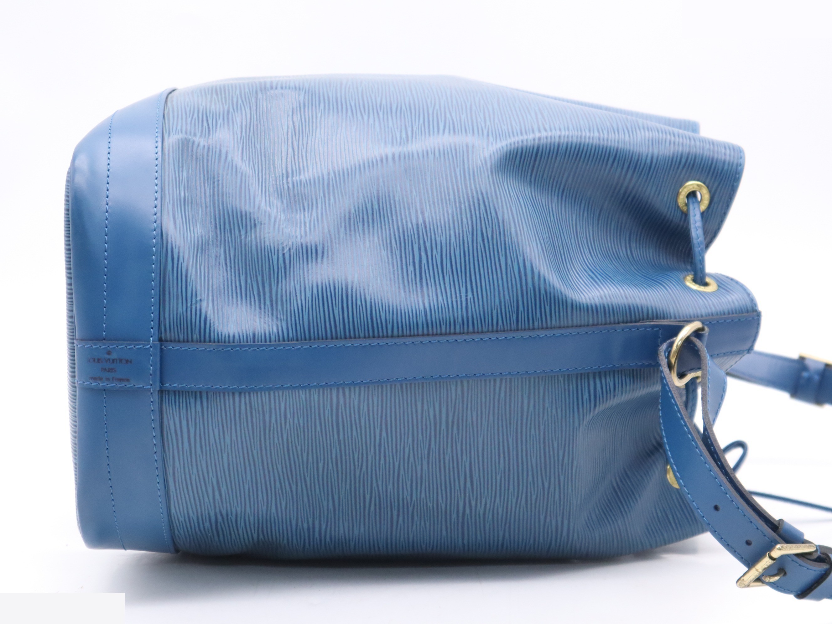 Noé Toledo Blue — view 5