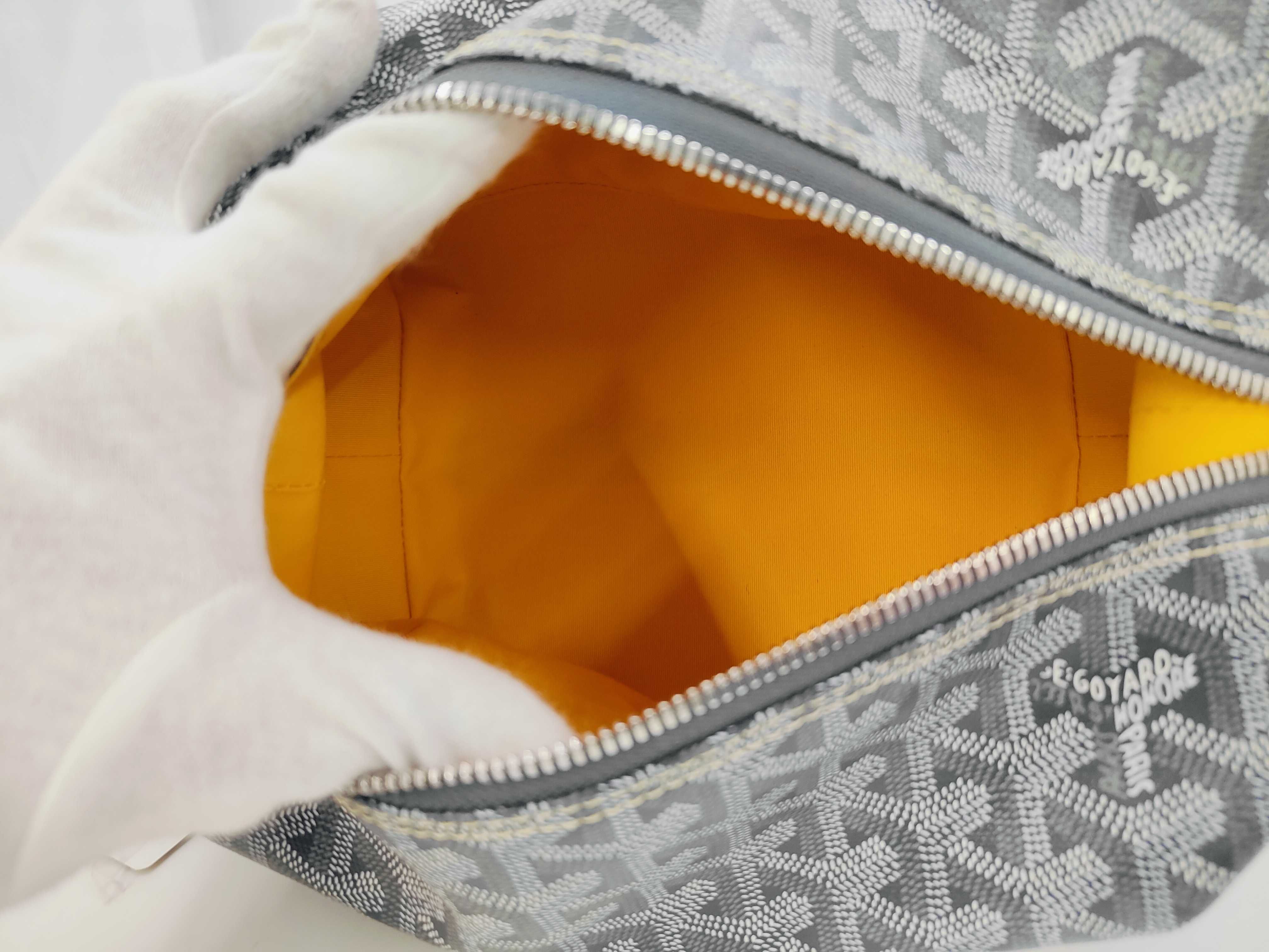 New Makeup Pouch — view 7
