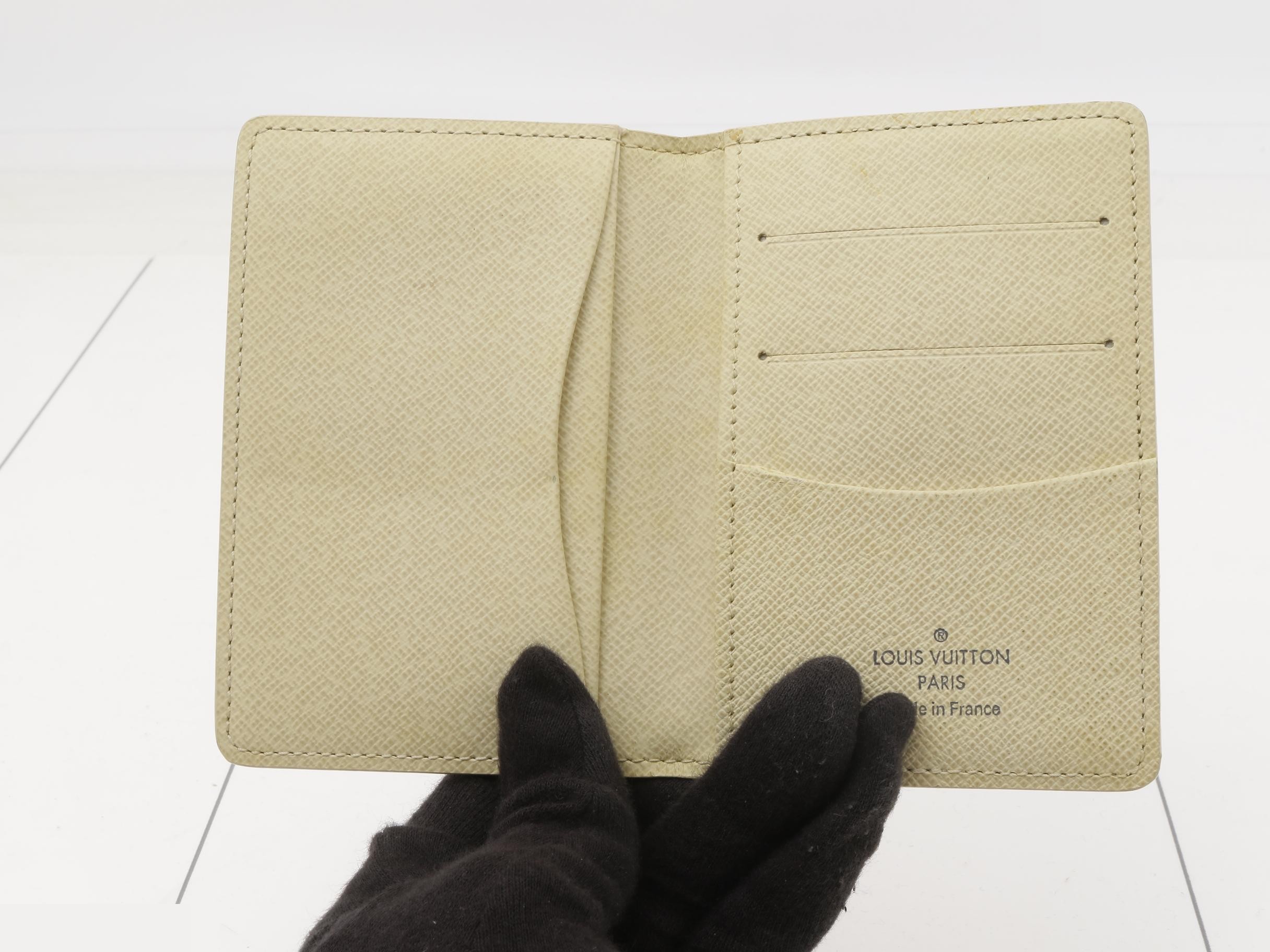 Damier Azur Card Case — view 4