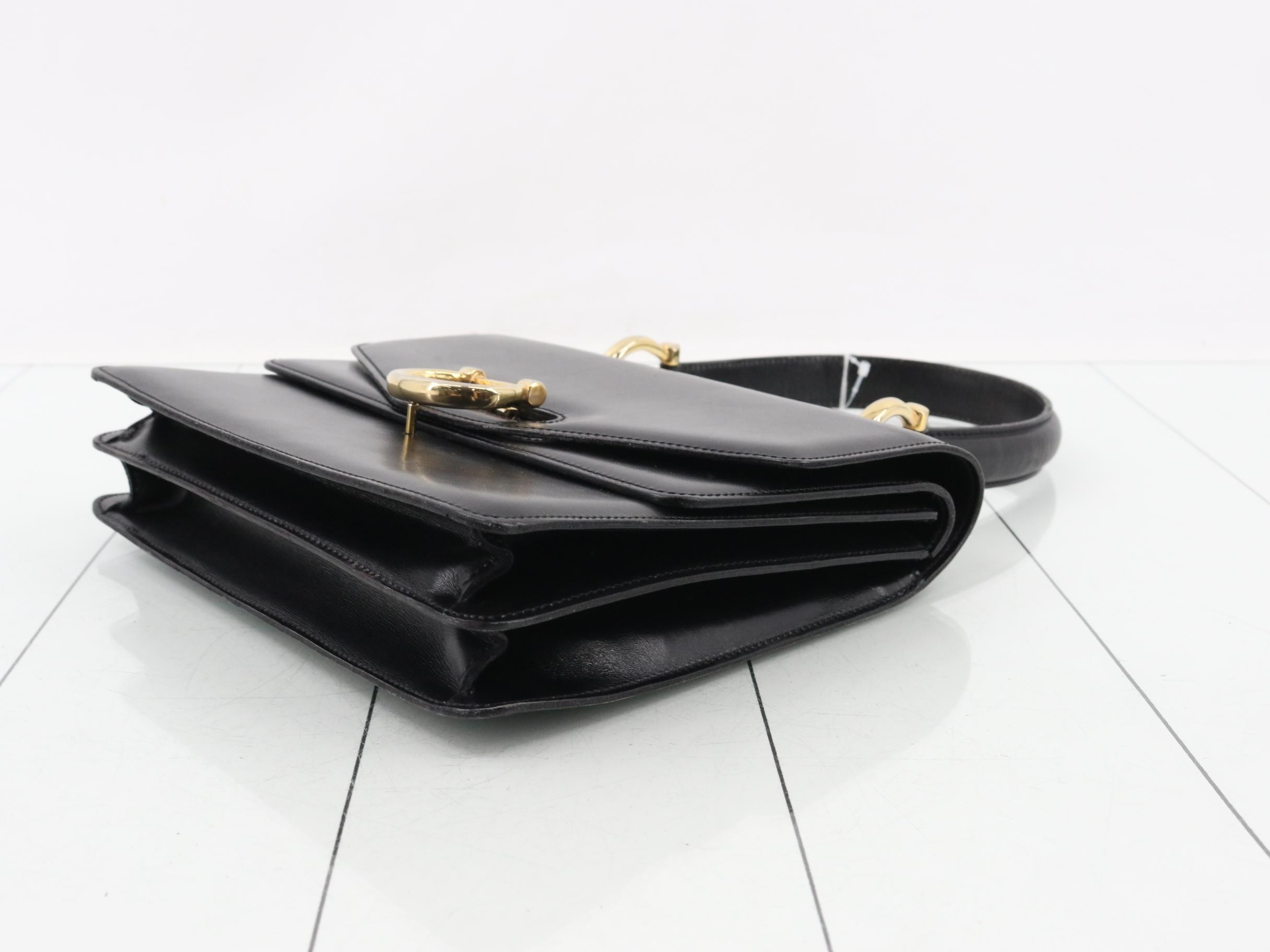 Leather, Gancini hardware, double flap handbag — view 6