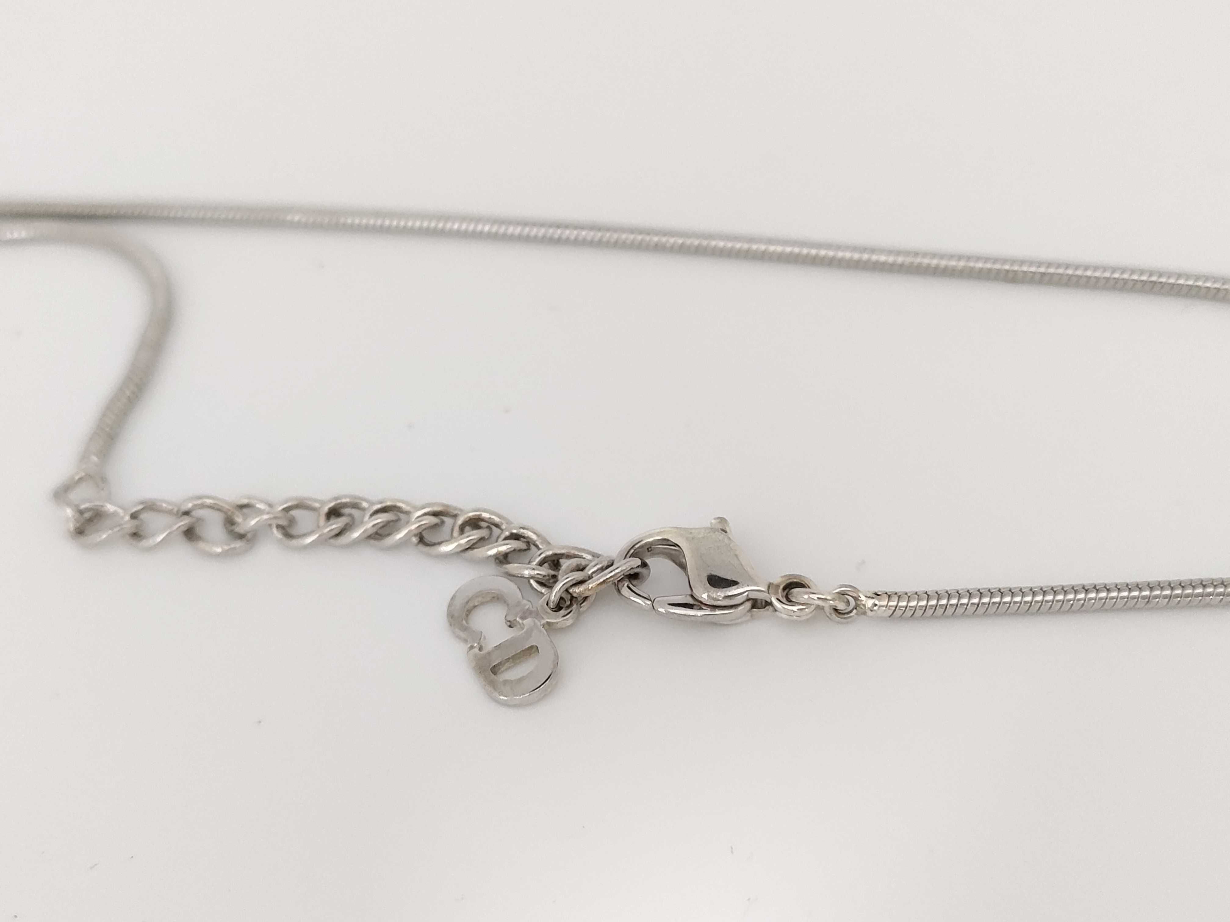necklace — view 4