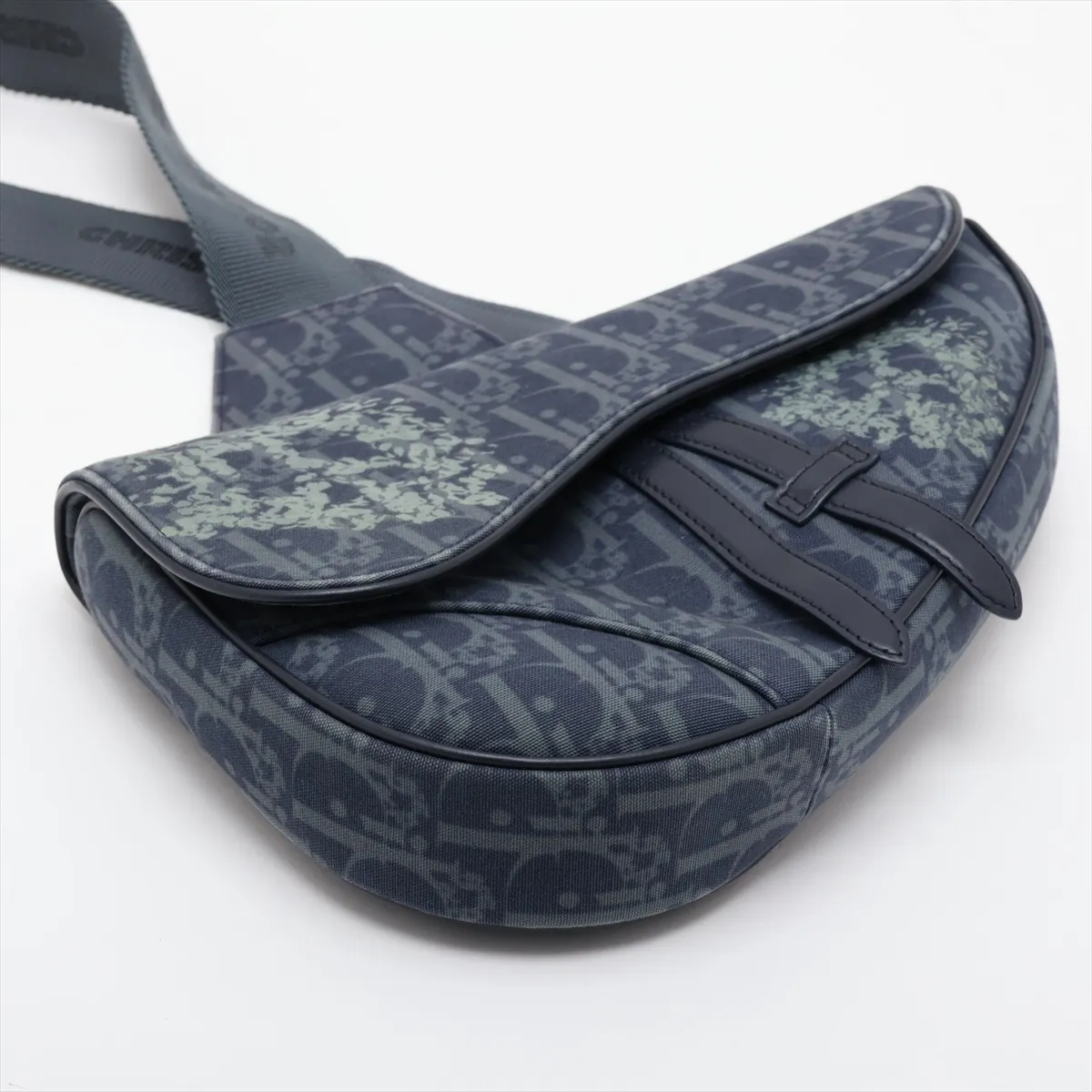 Oblique Canvas x Leather Body Bag, Blue — view 4