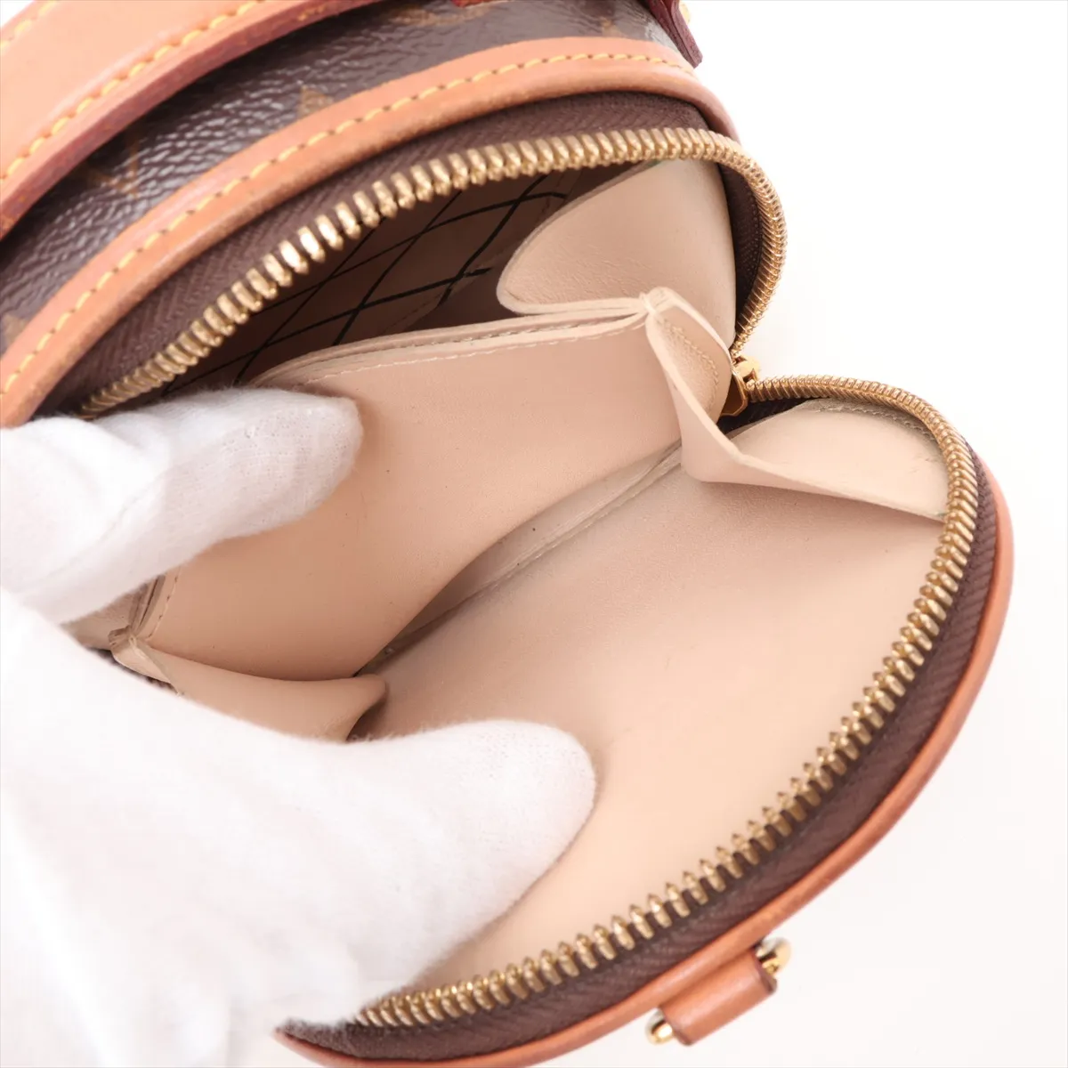 Monogram Mini Boite Chapeau M44699 Brown (Decoration missing, RFID detected) — view 9
