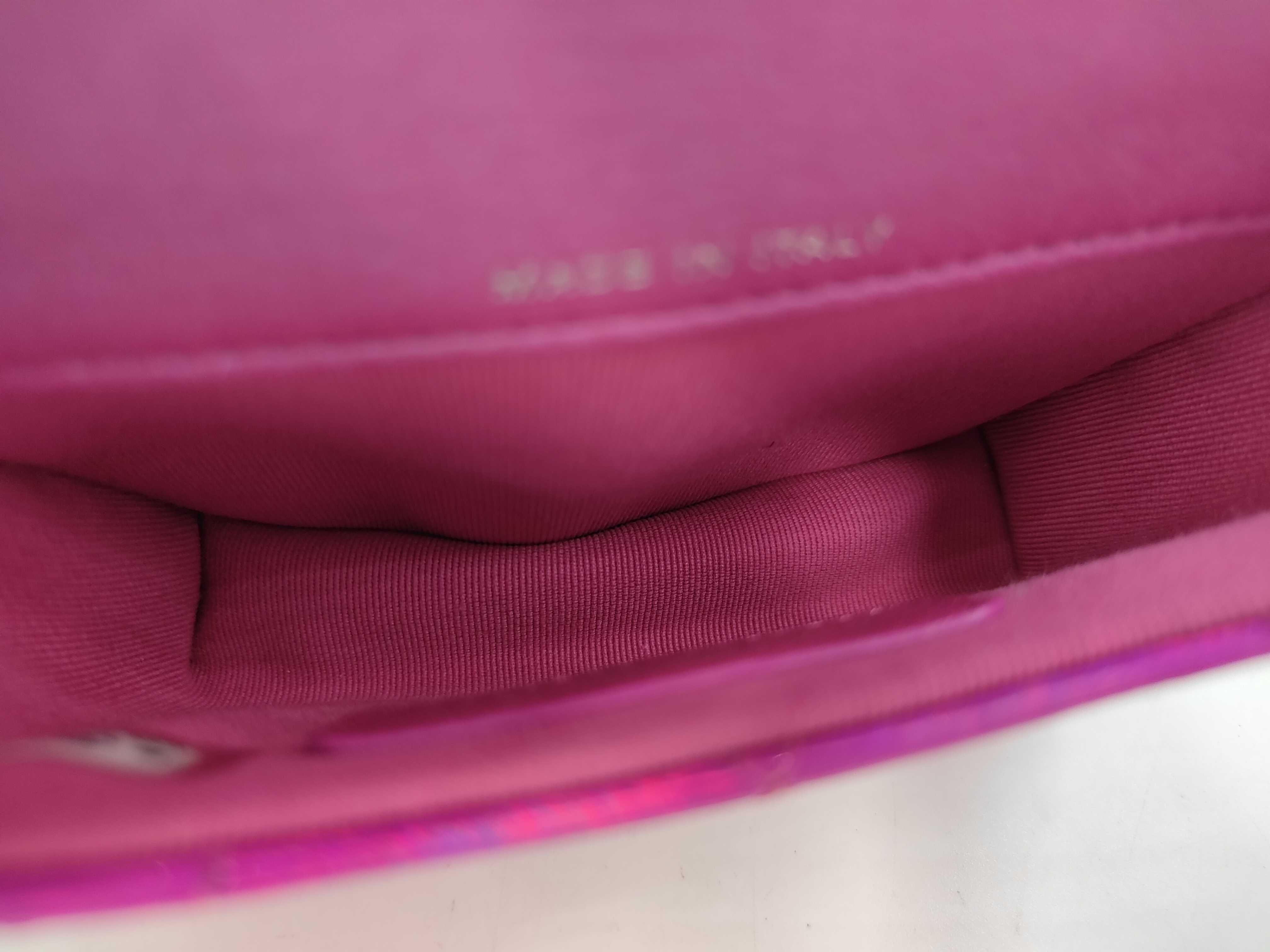Matelassé Patent Mini Pouch M12484 Bag — view 5