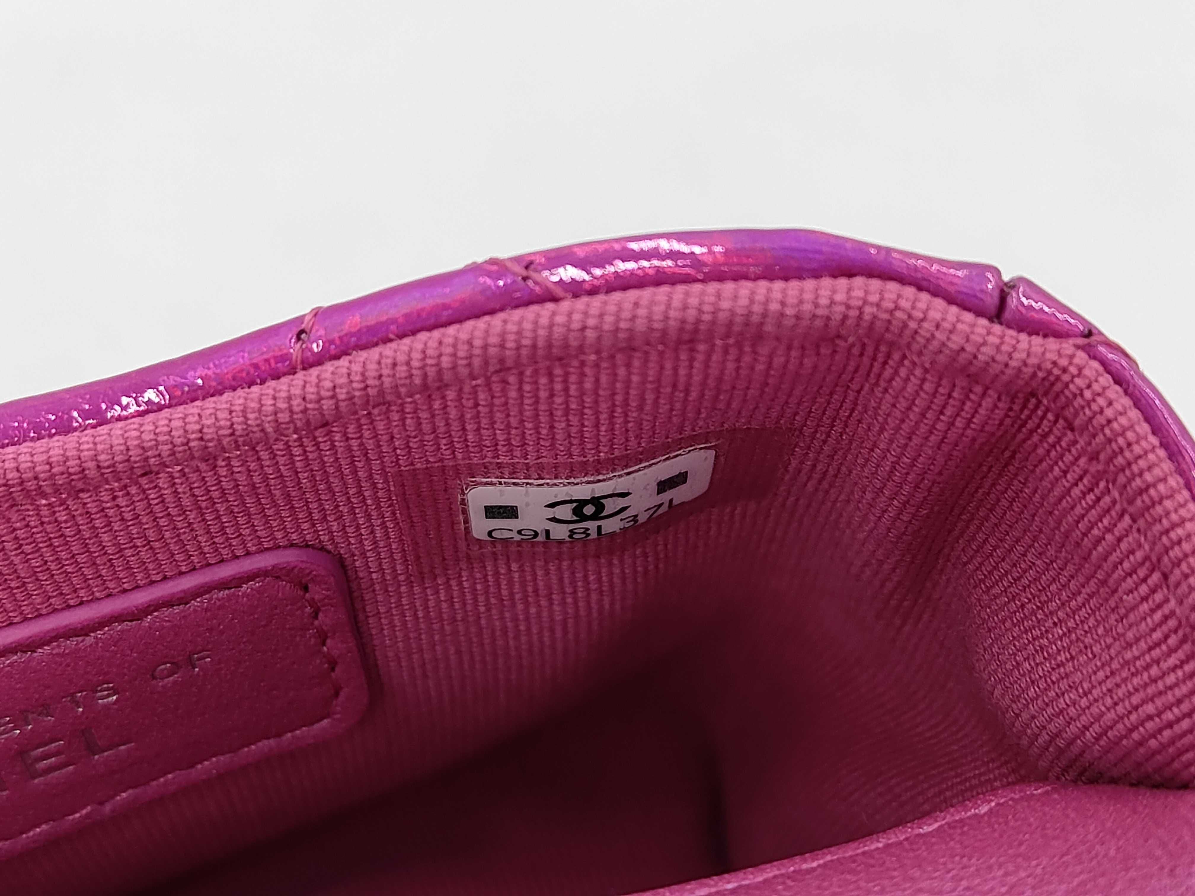 Matelassé Patent Mini Pouch M12484 Bag — view 7