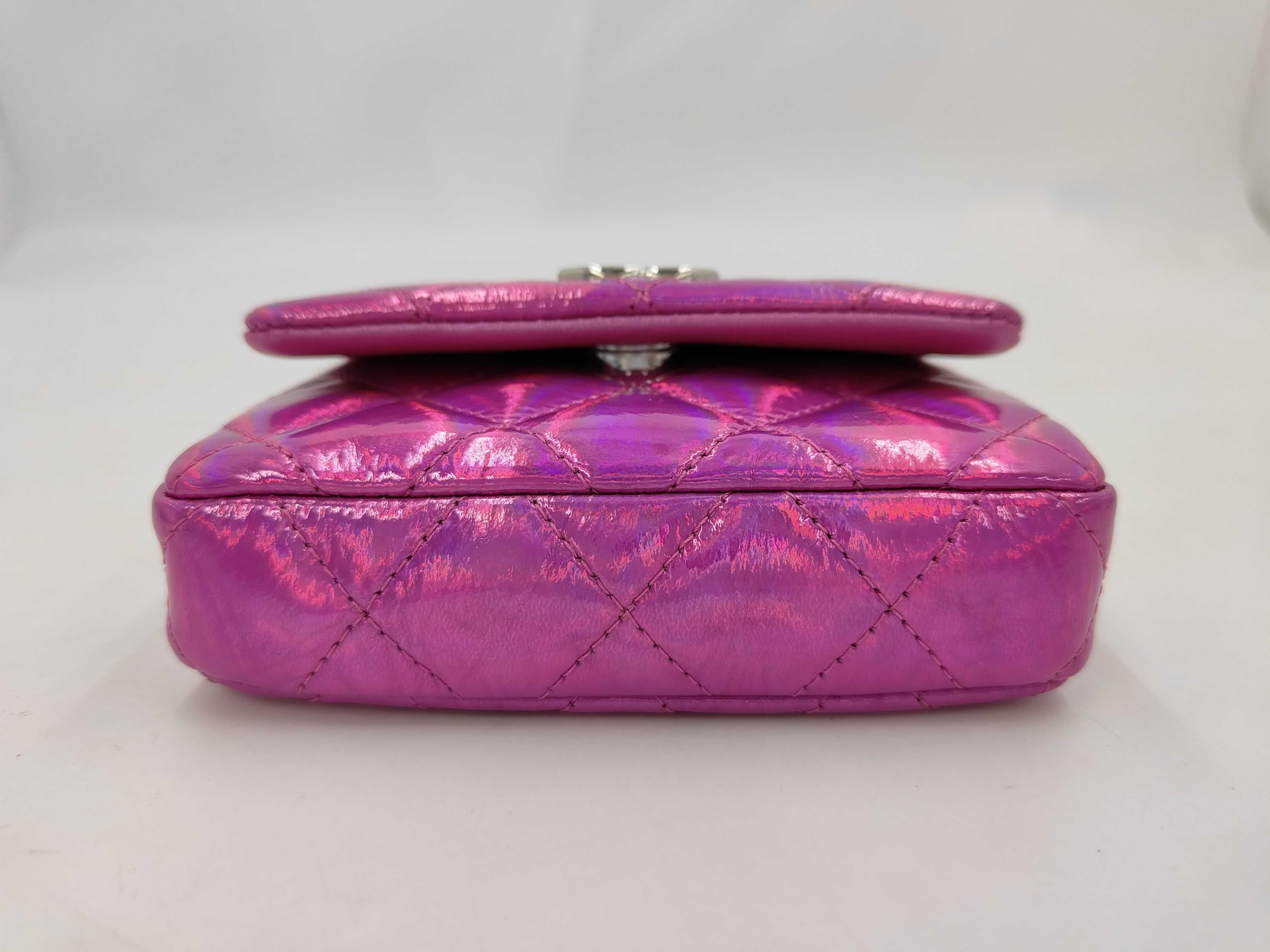 Matelassé Patent Mini Pouch M12484 Bag — view 10