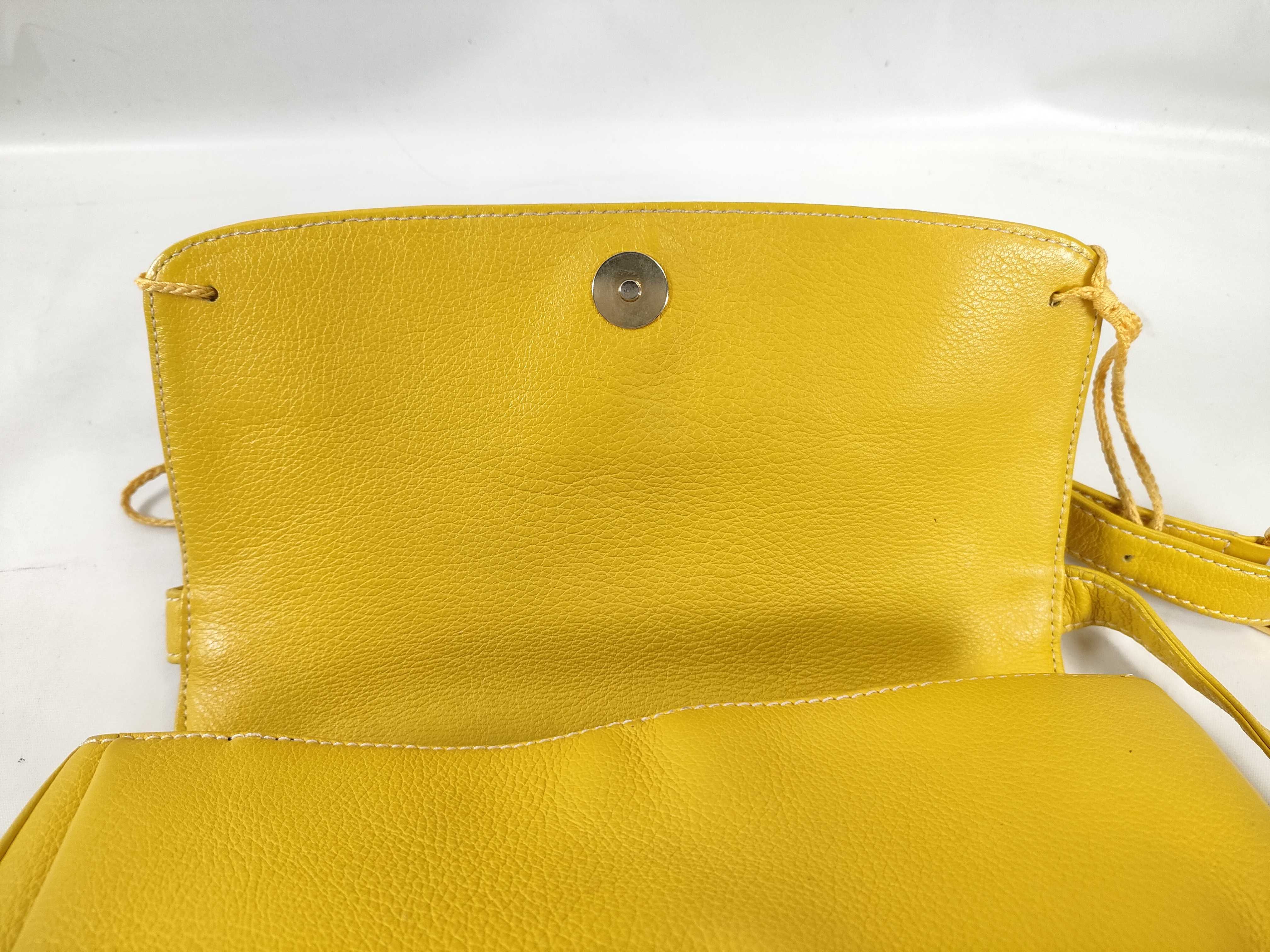 Shoulder Anagram Yellow Shoulder Bag — view 8
