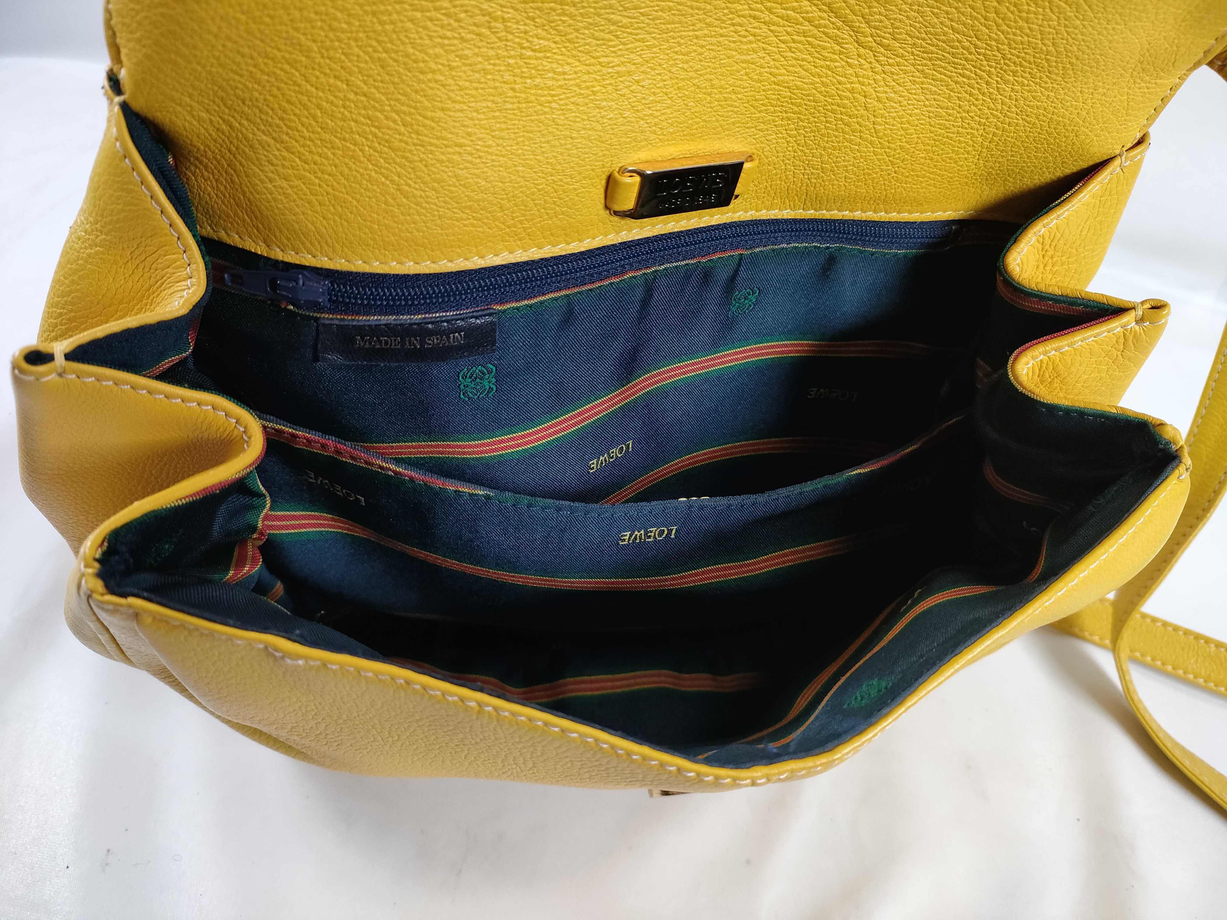Shoulder Anagram Yellow Shoulder Bag — view 9