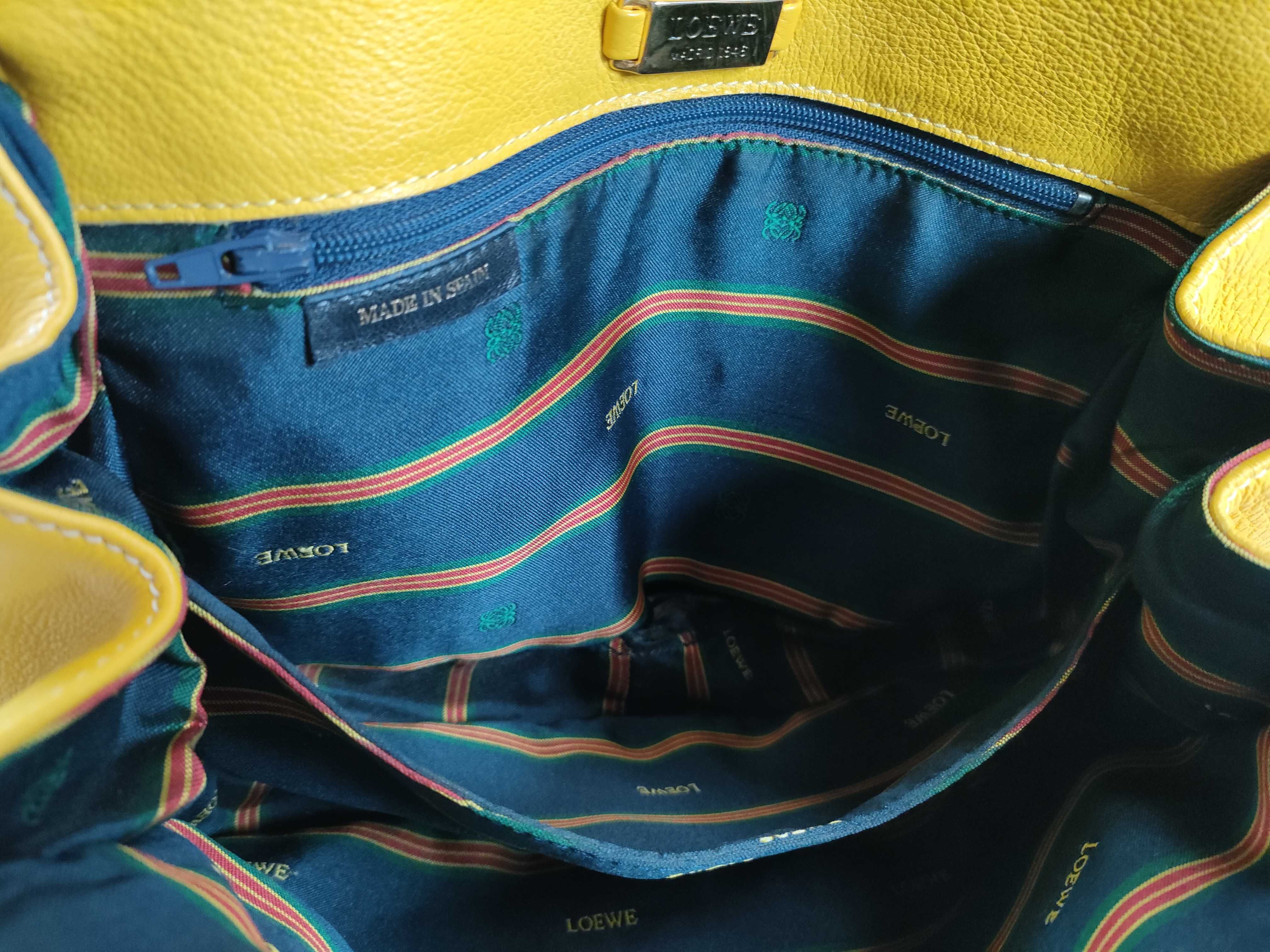 Shoulder Anagram Yellow Shoulder Bag — view 10
