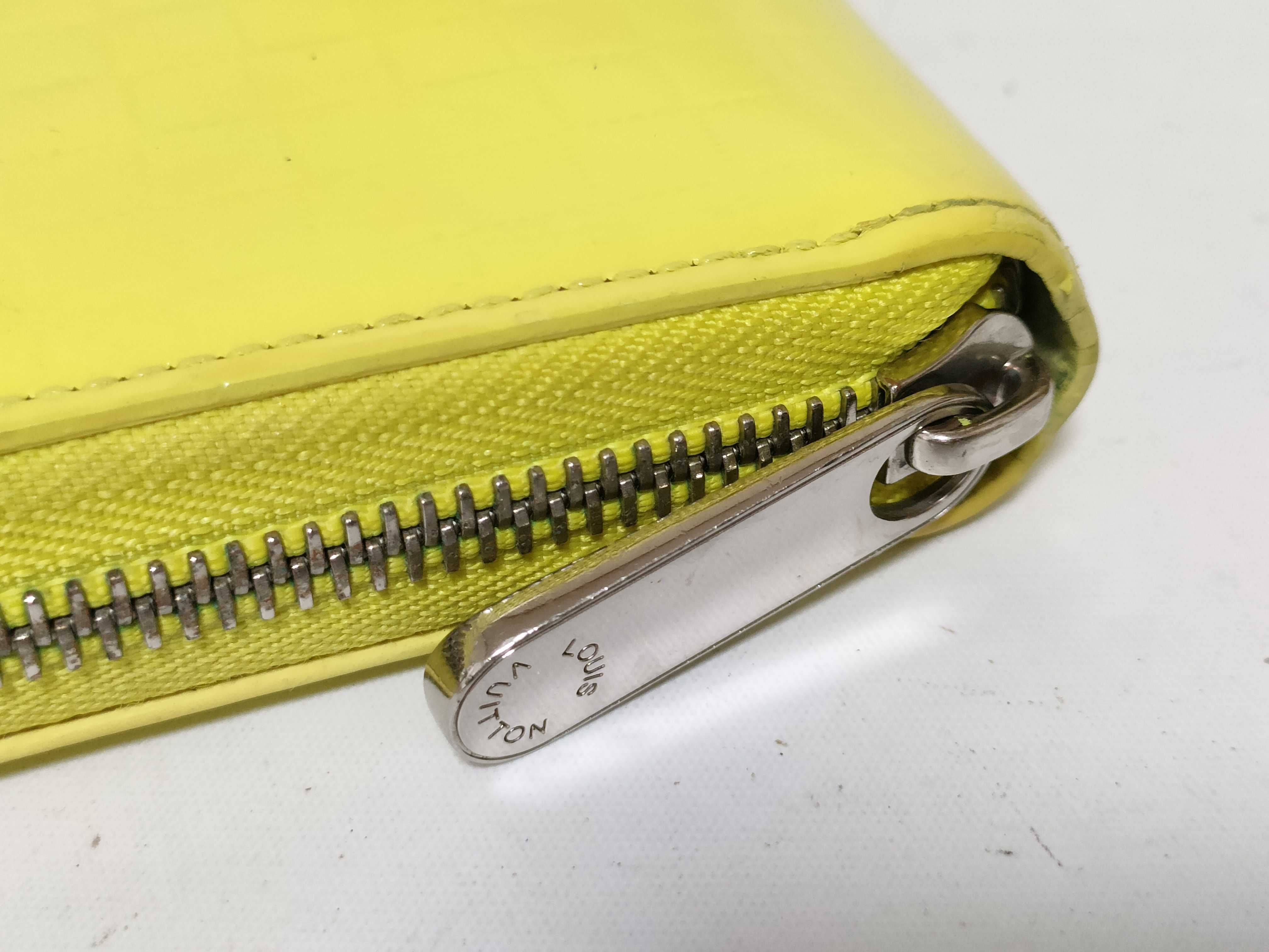 Damier Facette Zippy Wallet Jaune M94401 CA0123 Wallet — view 7