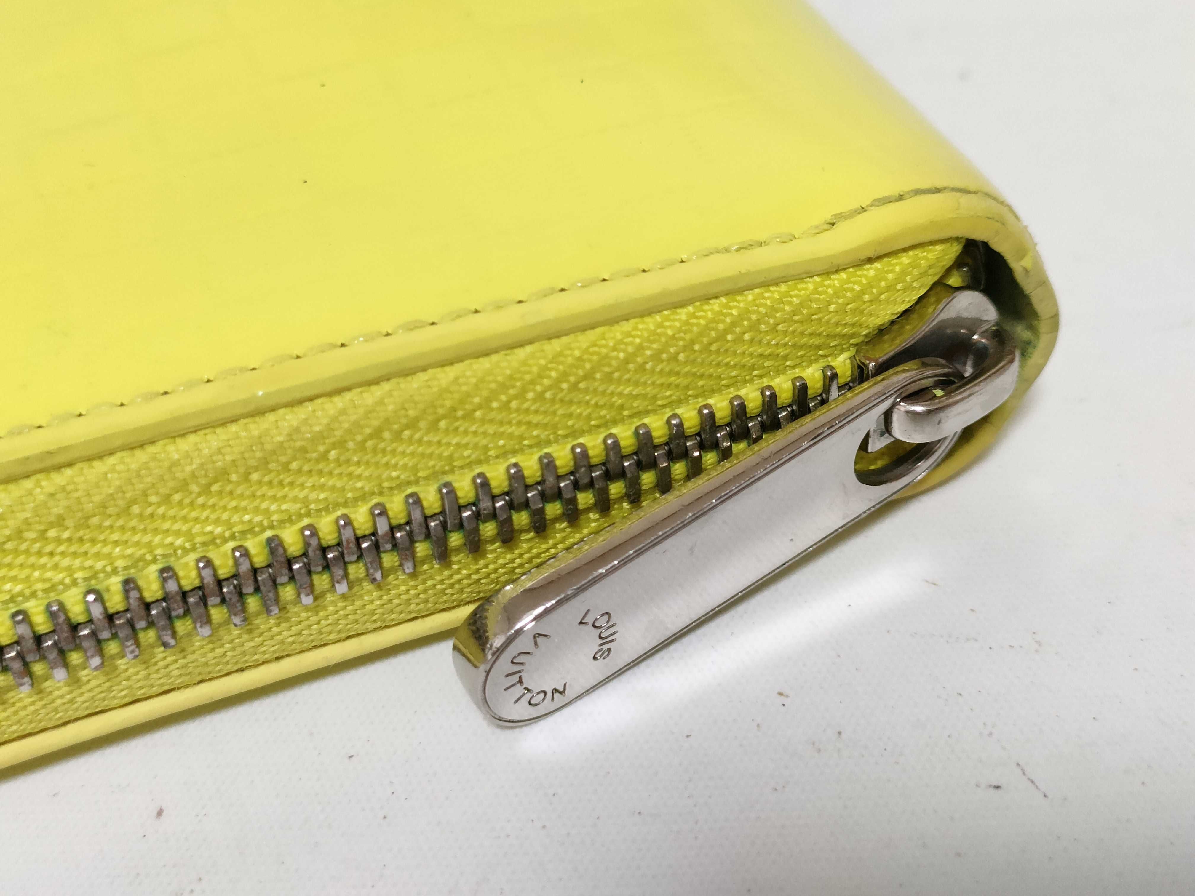 Damier Facette Zippy Wallet Jaune M94401 CA0123 Wallet — view 8