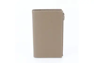 Y stamp, manufactured in 2020, EA zip, leather notebook cover with memo pad.