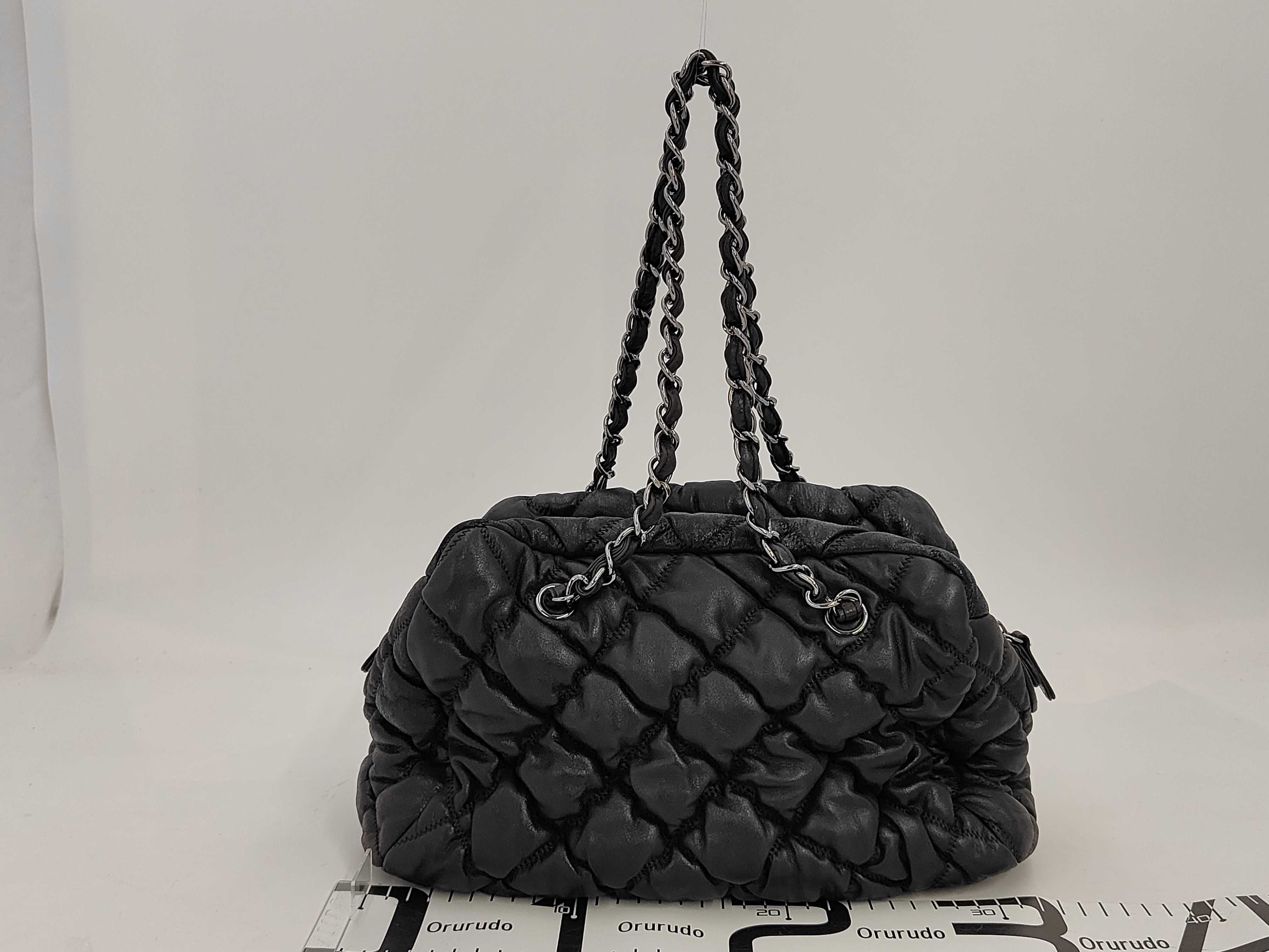 chain handbag, quilted, with Coco Mark, includes seal and guarantee card, serial number in the 12 range, shoulder bag. — view 2
