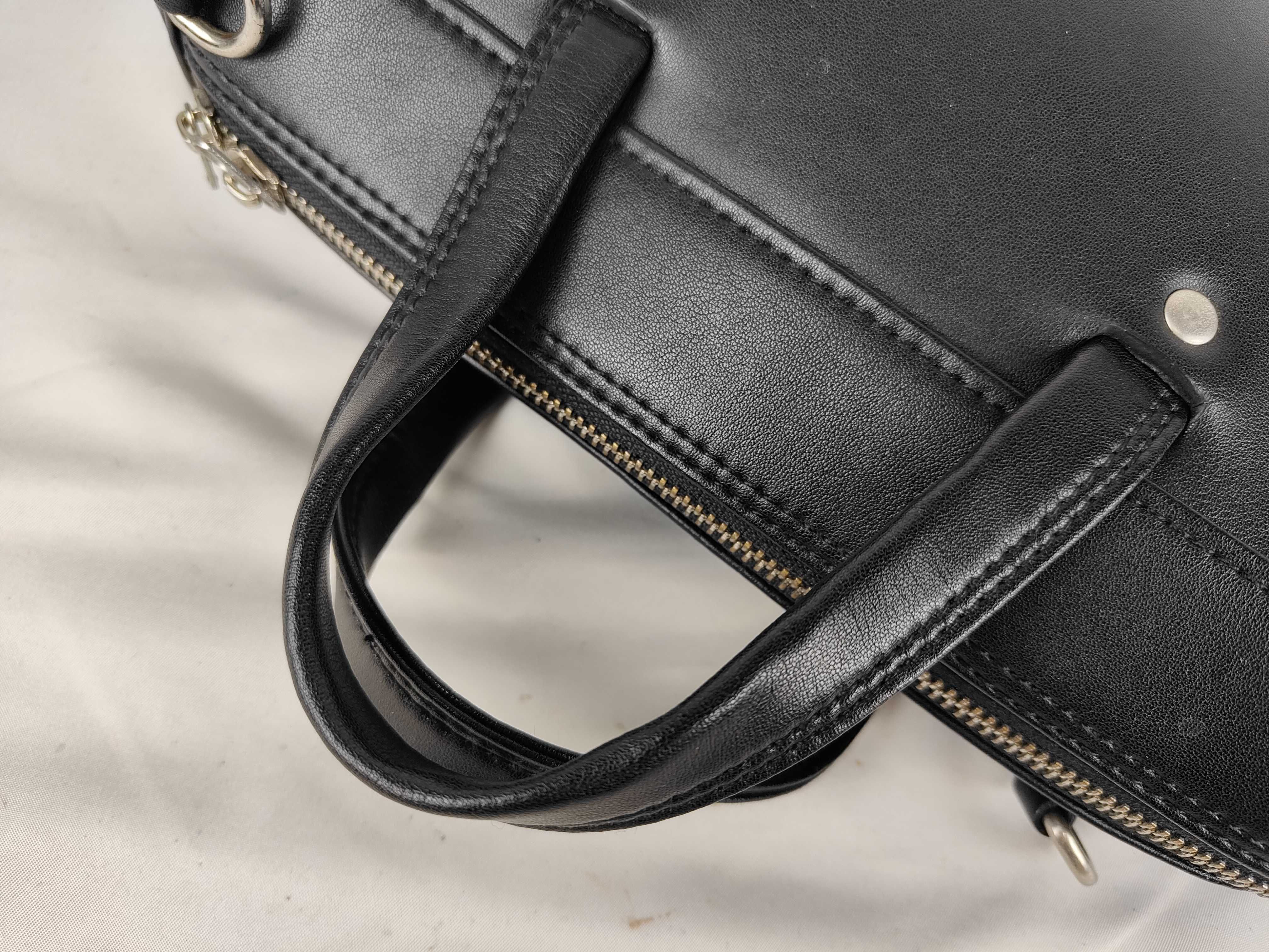 Triangle Handbag — view 3