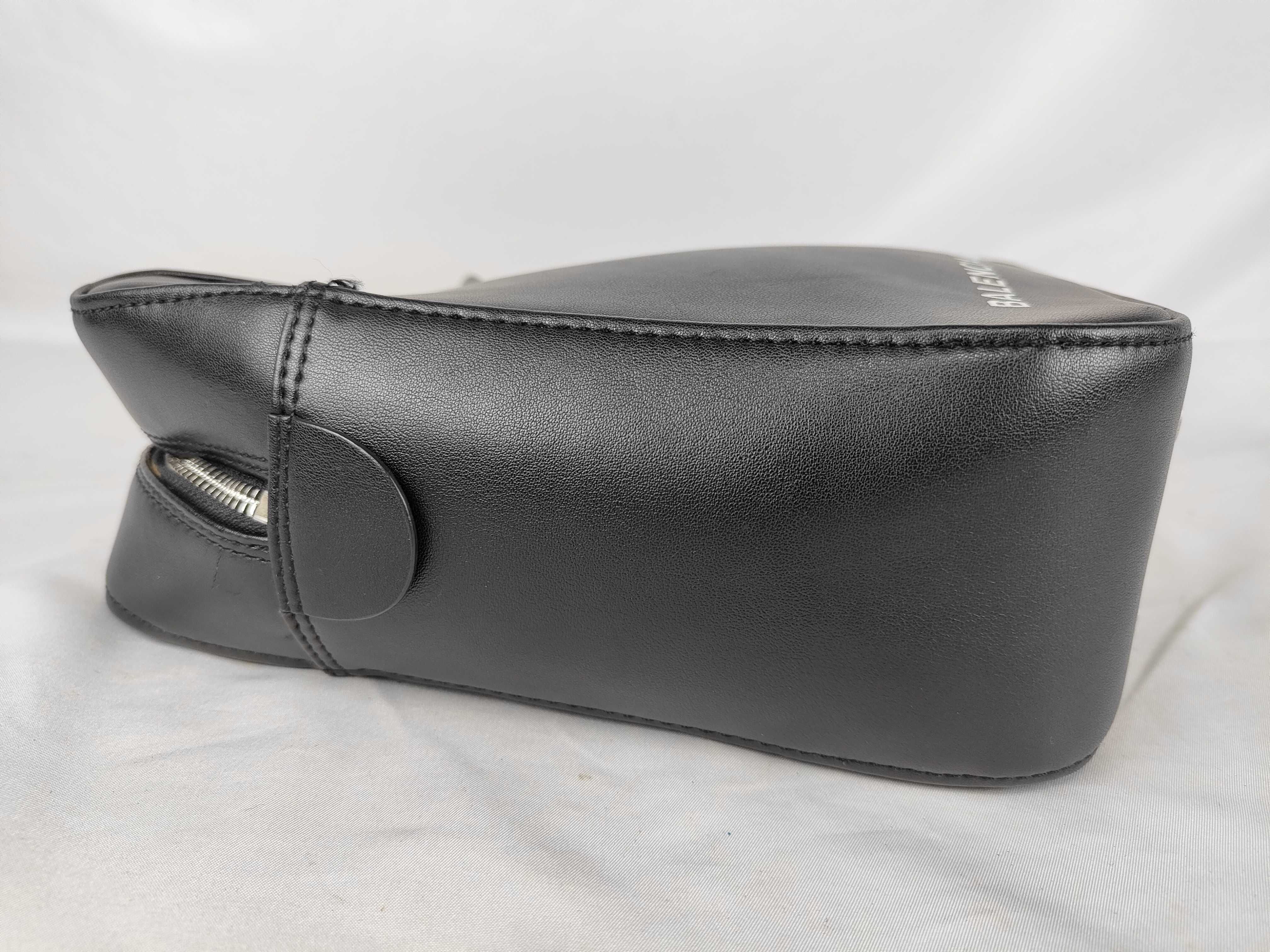Triangle Handbag — view 8