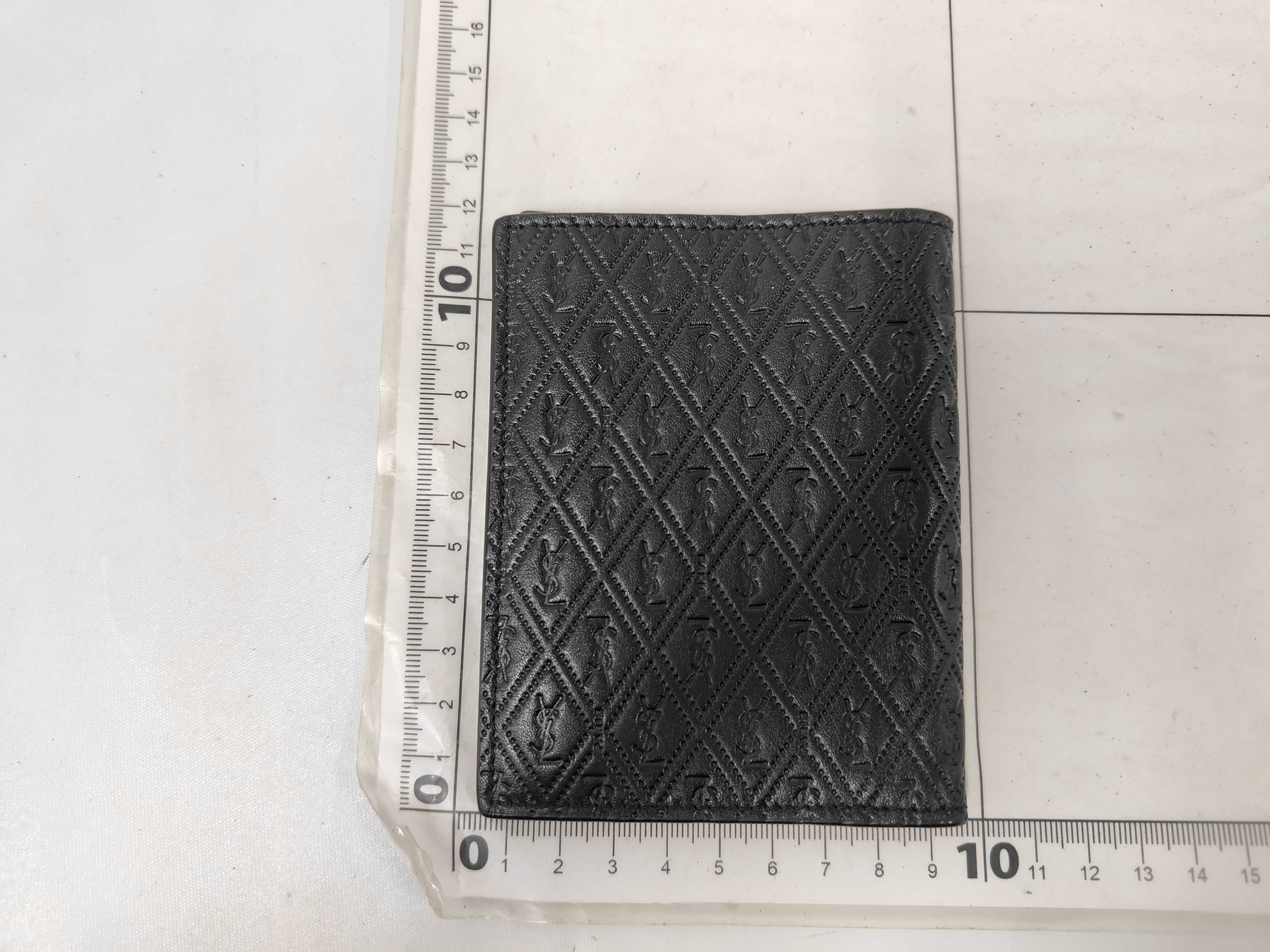 Paris YSL Logo Leather Card Case, Black. (Card case, pass case, business card holder) — view 2