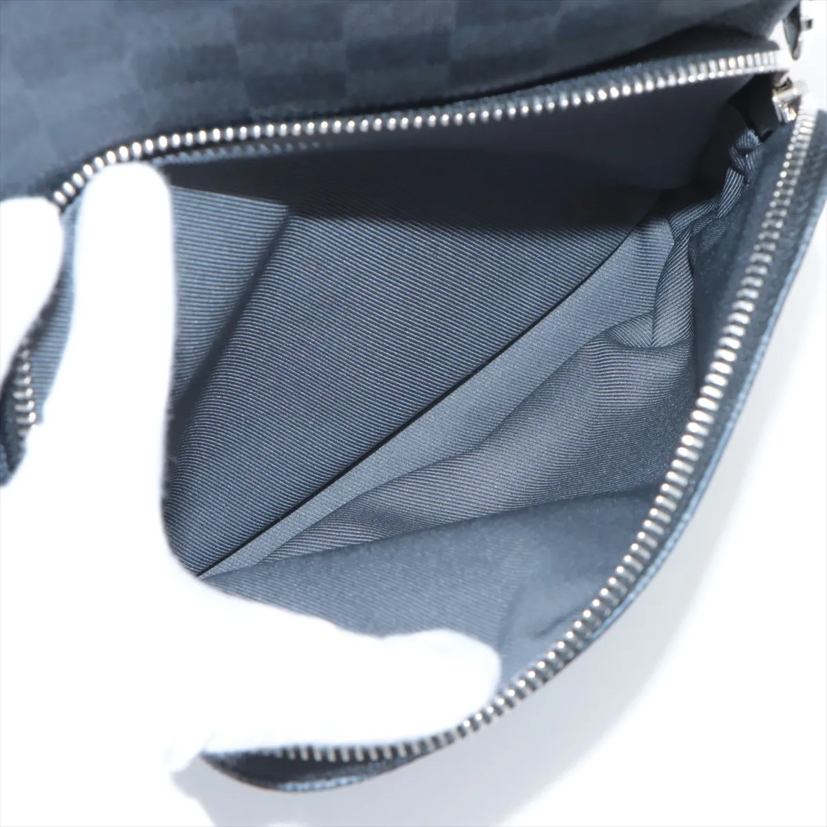 Damier Graphite Link Avenue Sling Bag N40274 CA4179 Black — view 8