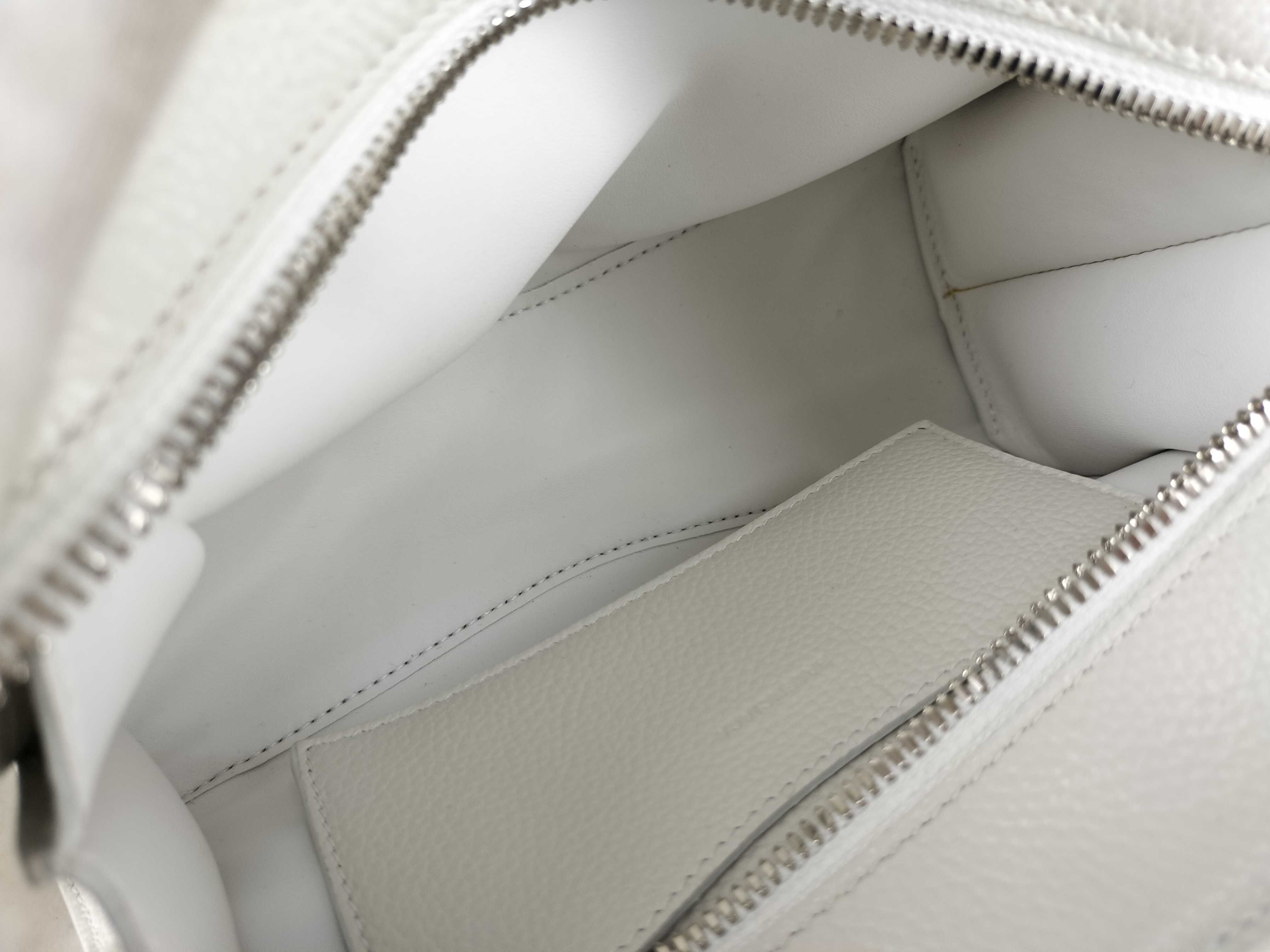 Neo Classic City Mini 638524 Handbag — view 10
