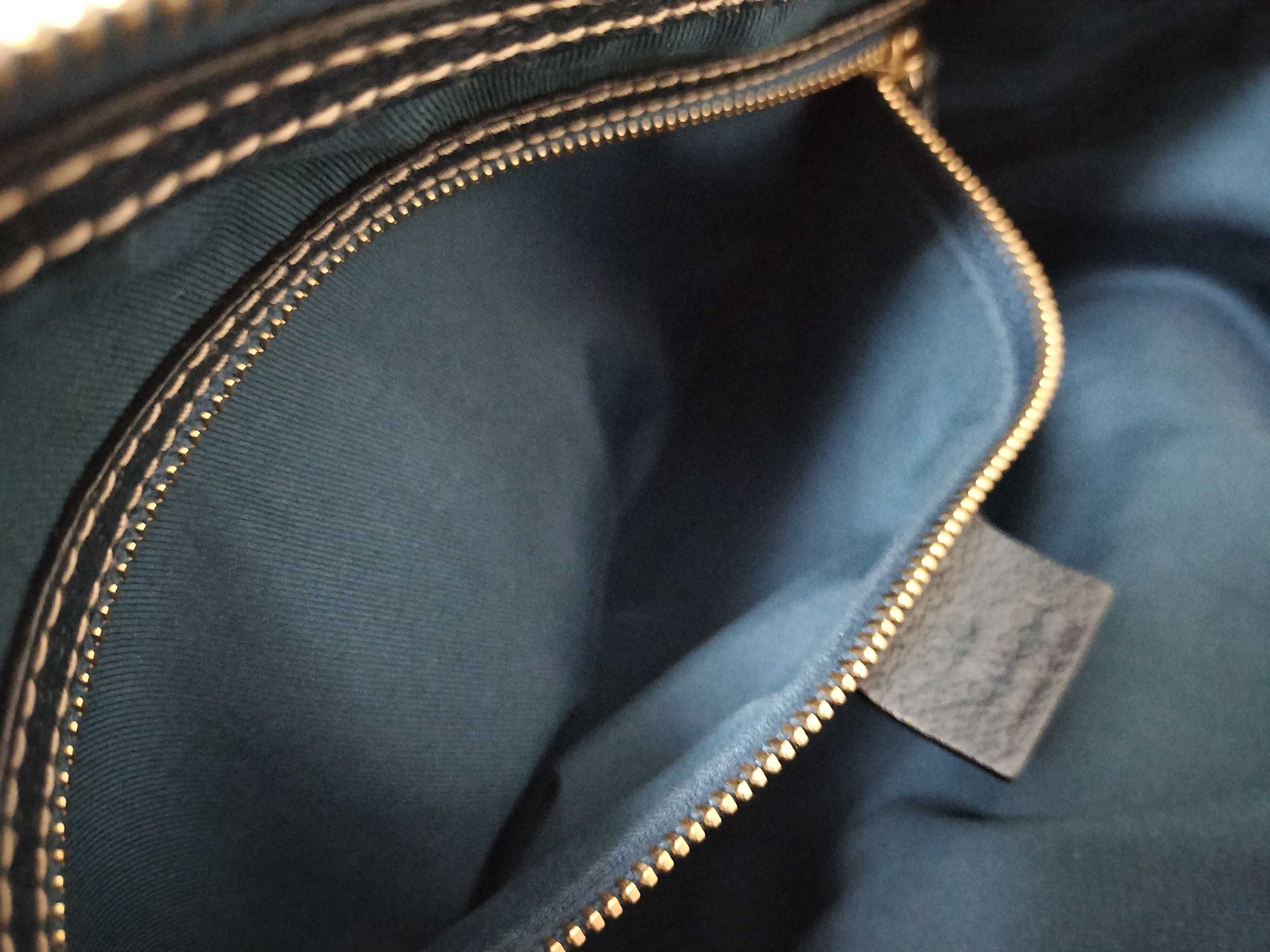 Horsebit Shoulder Bag — view 11