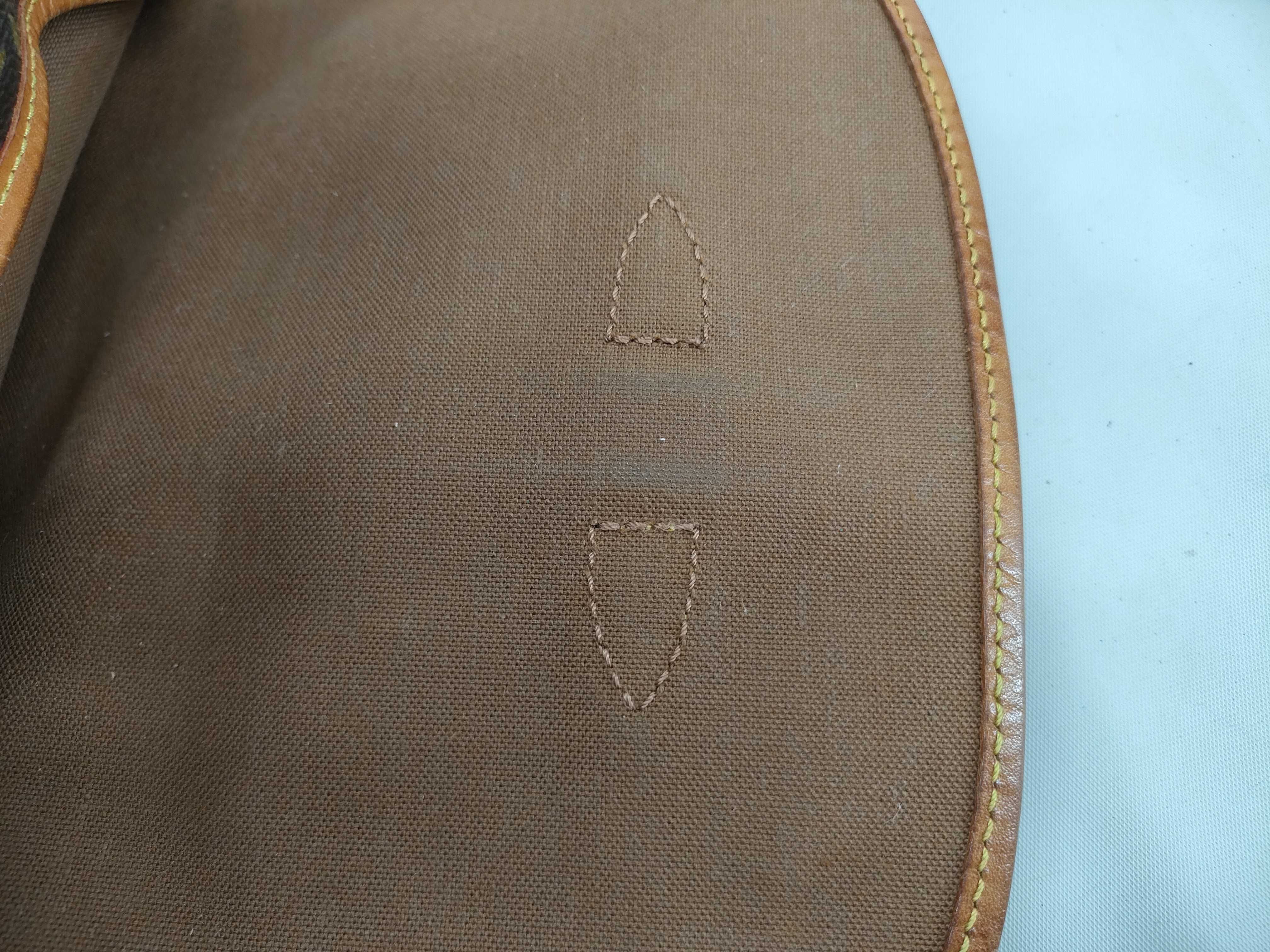 Monogram Saumur 30 AR8904 Shoulder Bag — view 15