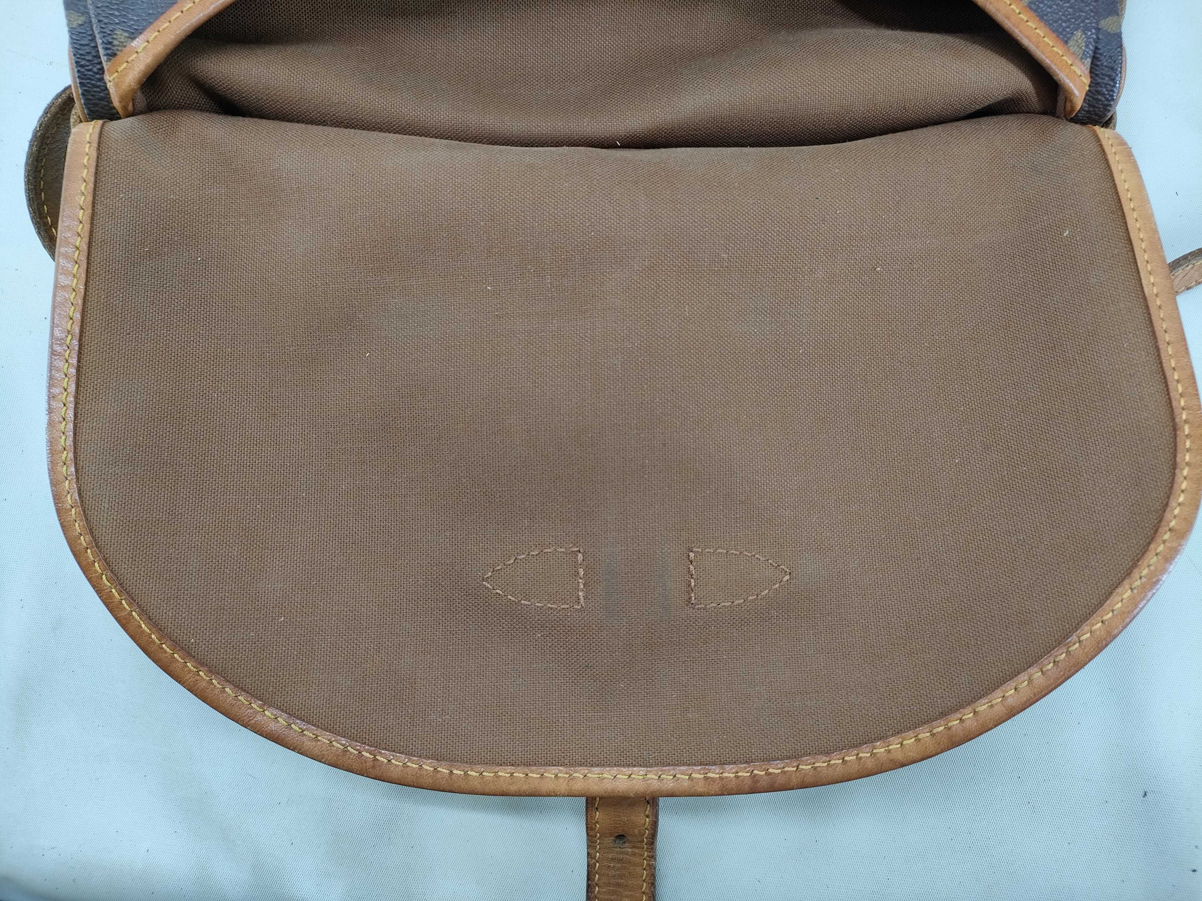 Monogram Saumur 30 AR8904 Shoulder Bag — view 8