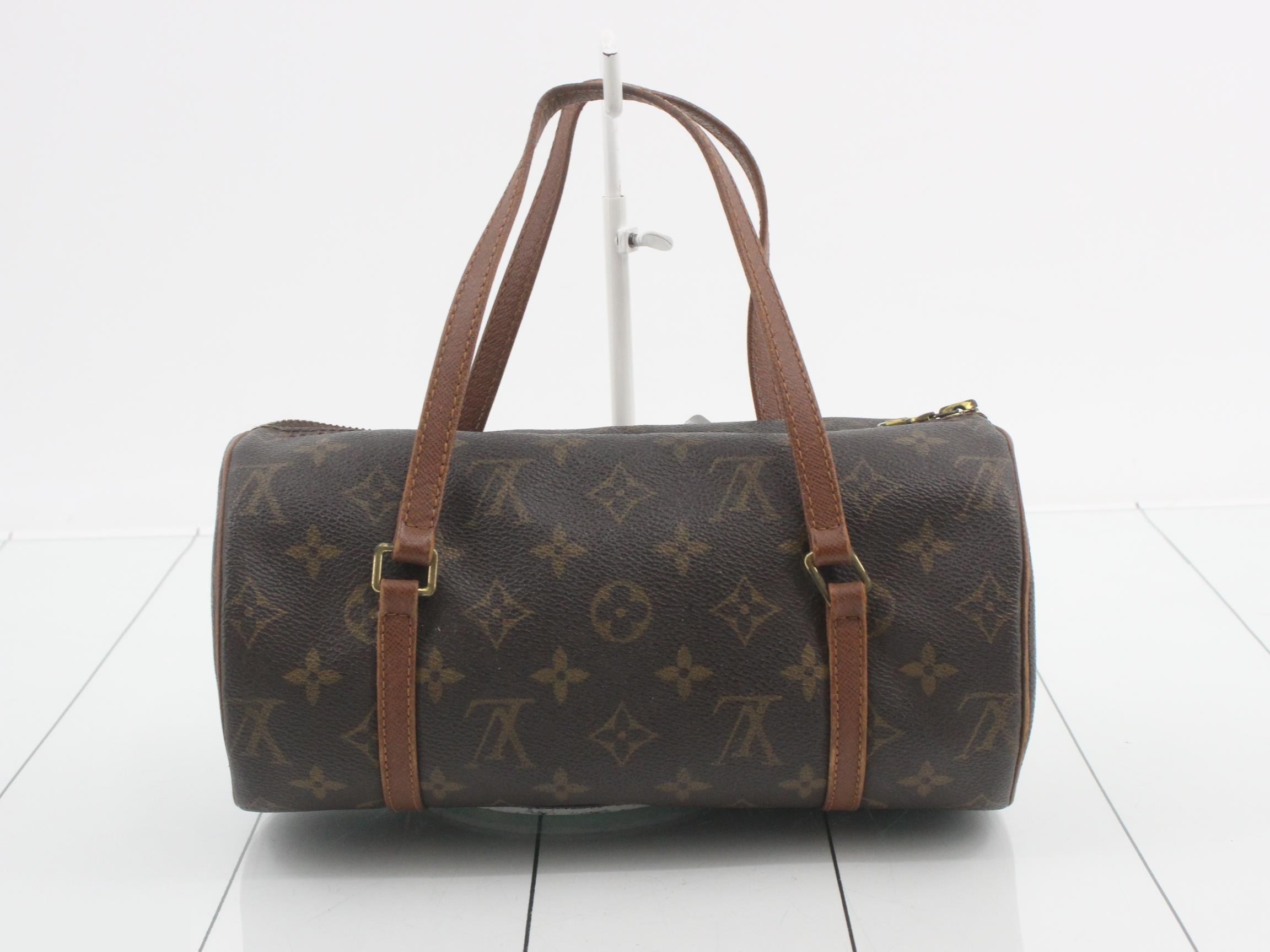 LV Monogram Papillon 26 No. 1919 — view 2