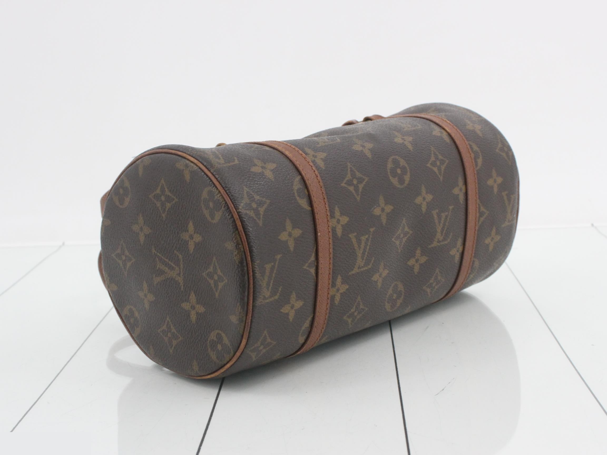 LV Monogram Papillon 26 No. 1919 — view 5