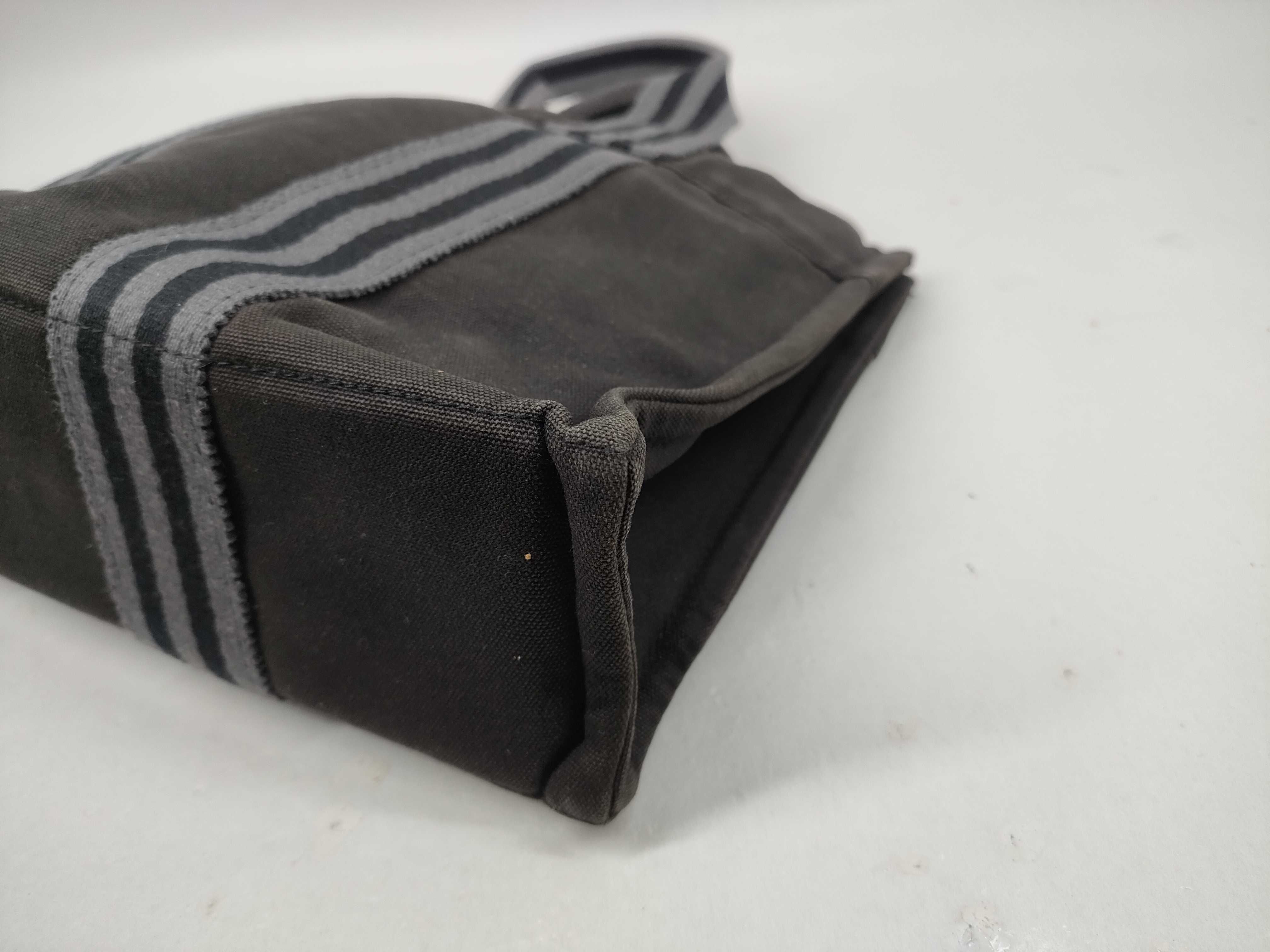 Fourre-Tout PM Tote Bag — view 6