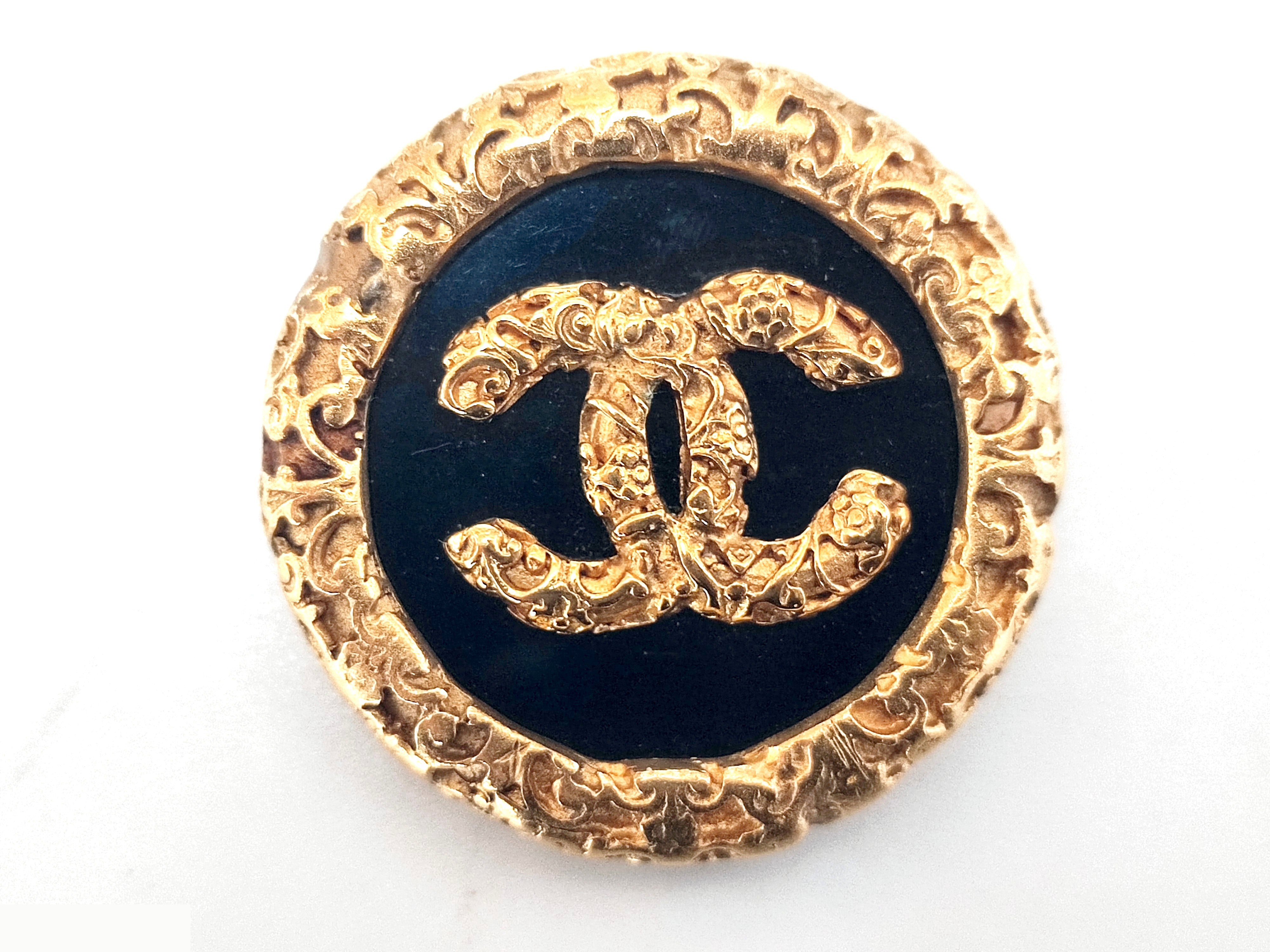 Cocomark Lava Black Circle Brooch 93A — view 4